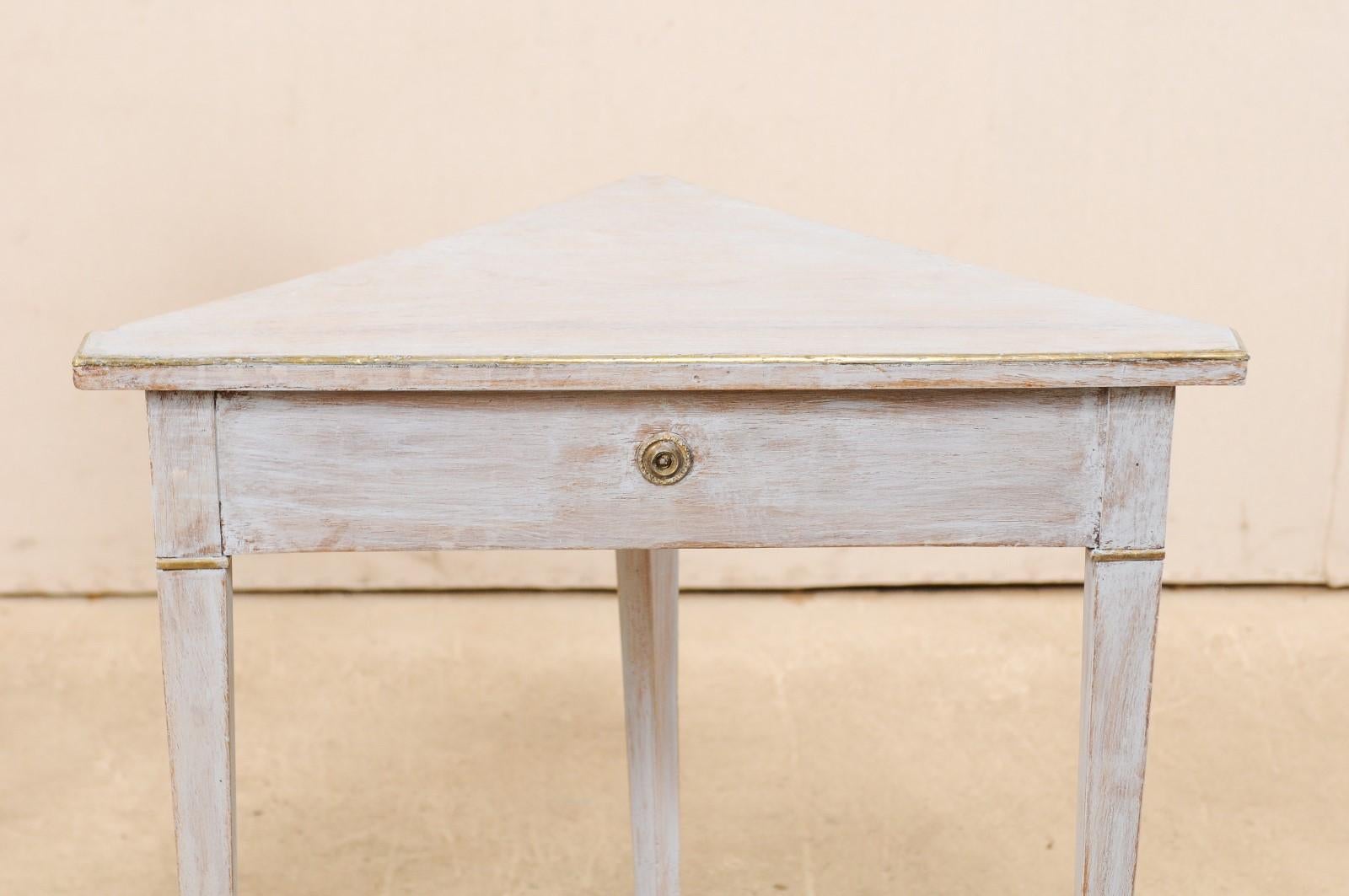 Pair of Swedish Painted Wooden Corner Tables, 19th Century 3