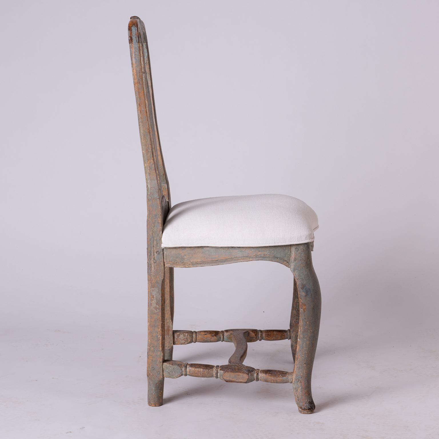 Pair of Swedish Rococo Period Side Chairs, circa 1760 For Sale 2