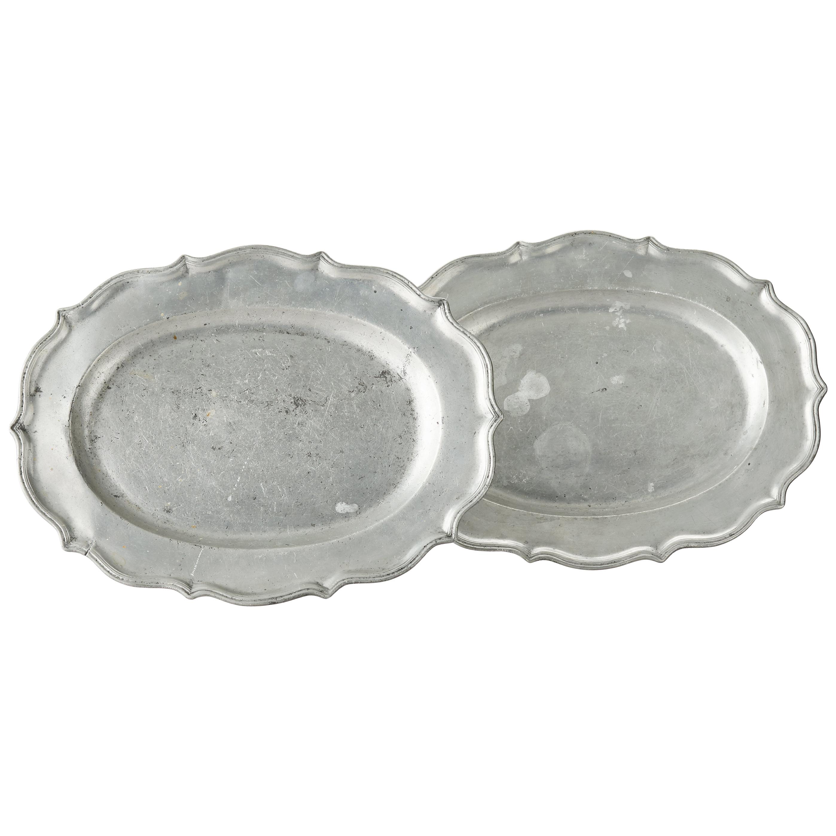 Pair of Swedish Rococo Pewter Serving Dishes For Sale at 1stDibs
