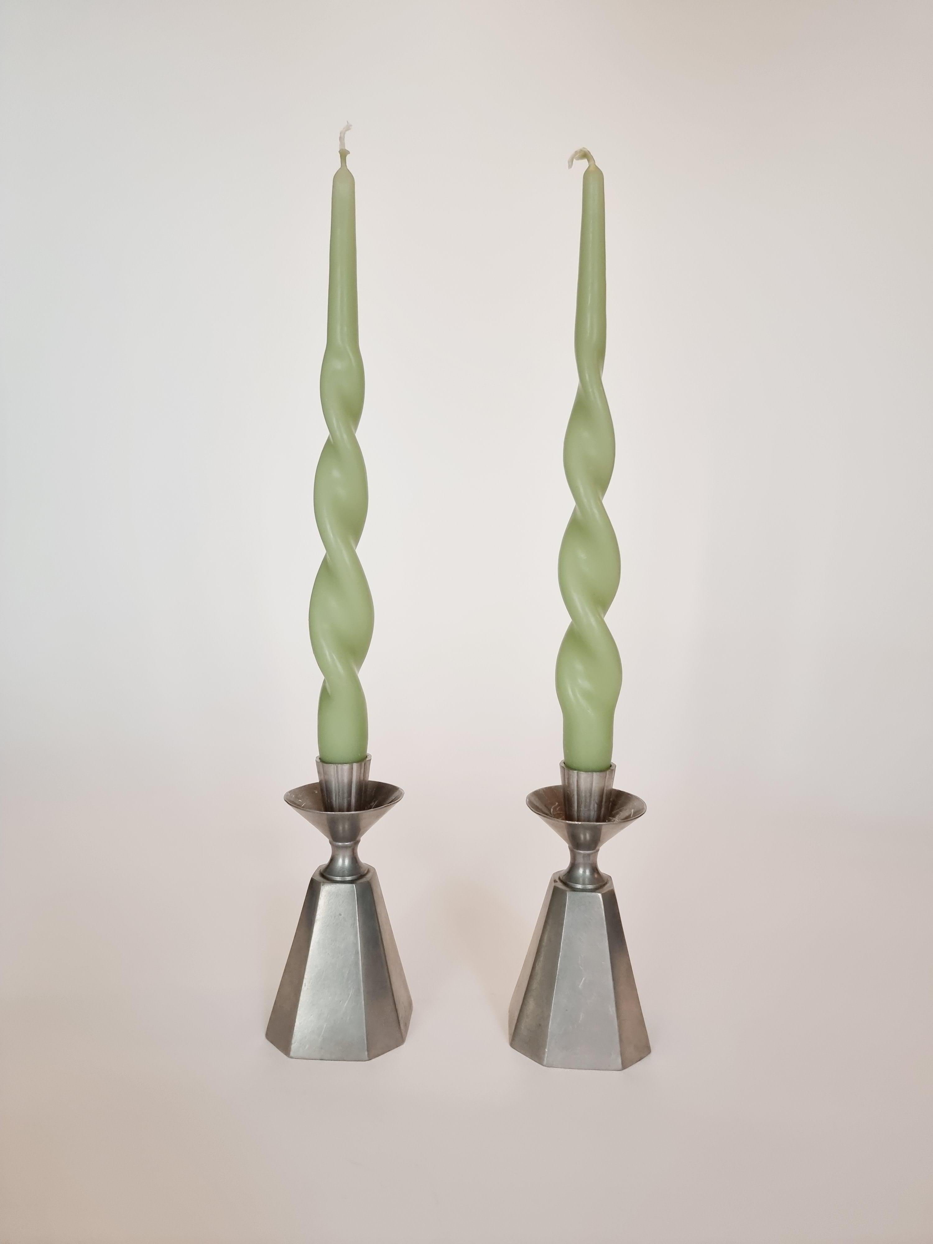 A pair of Swedish / Scandinavian Modern candle holders, in pewter, by GAB 1962 In Good Condition For Sale In Stockholm, SE