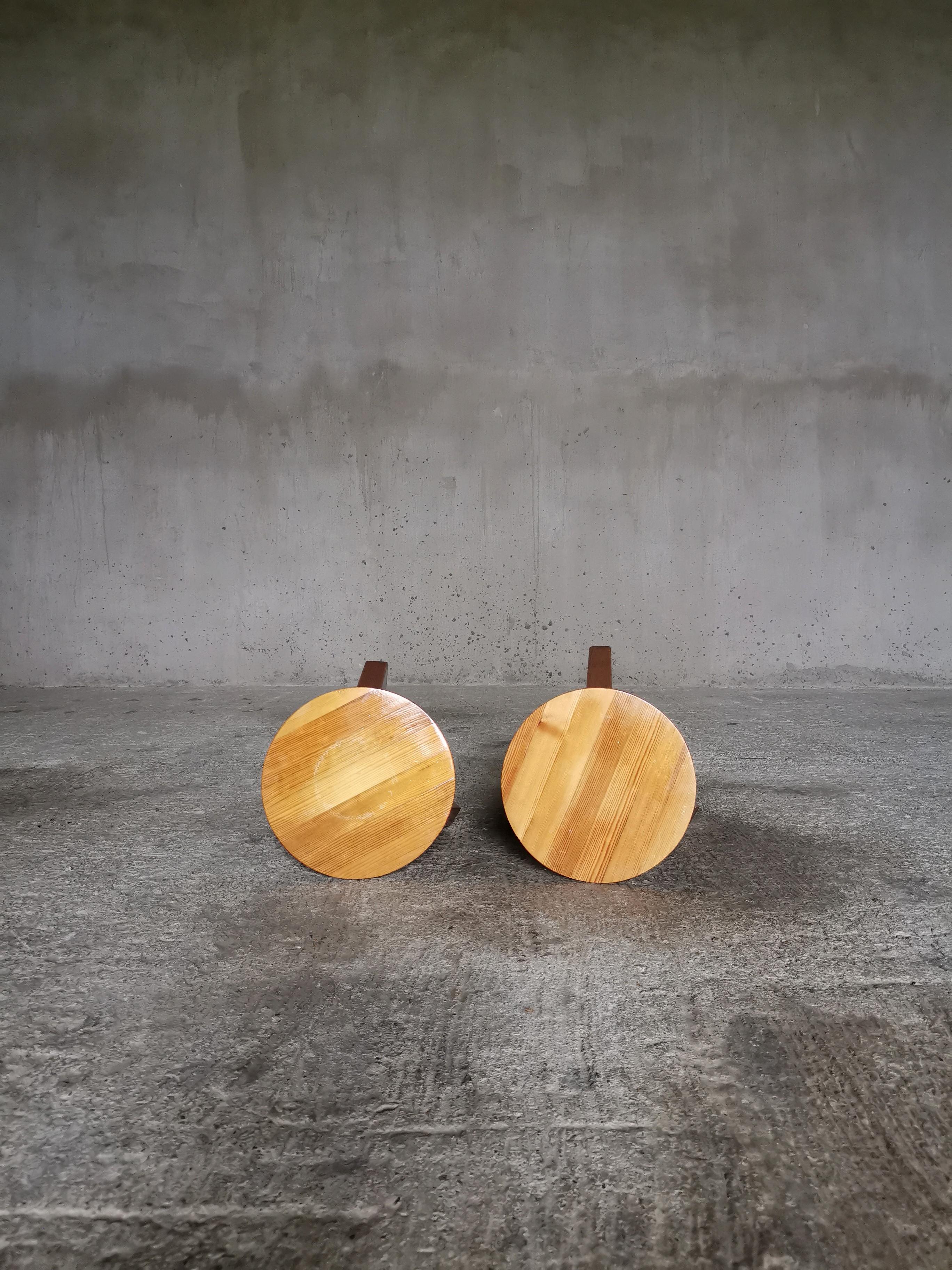Mid-20th Century A pair of Swedish stools in solid pine. Sweden 1960s.  For Sale