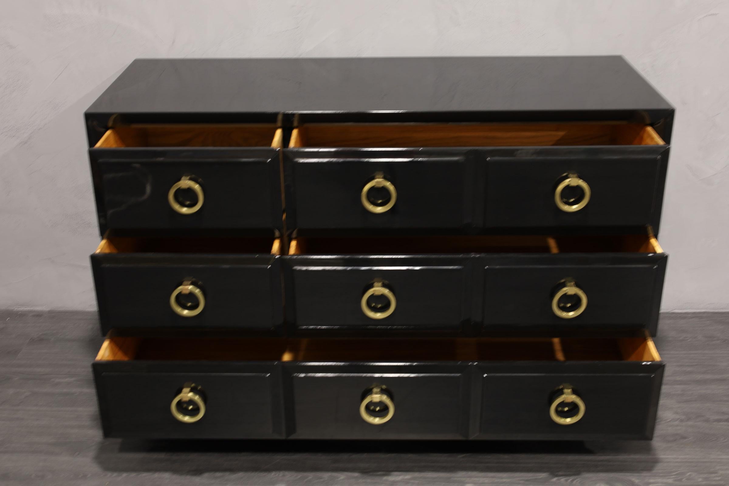 A Pair of T. H. Robsjohn Gibbings for Widdicomb Black Lacquer and Brass Chests For Sale 1