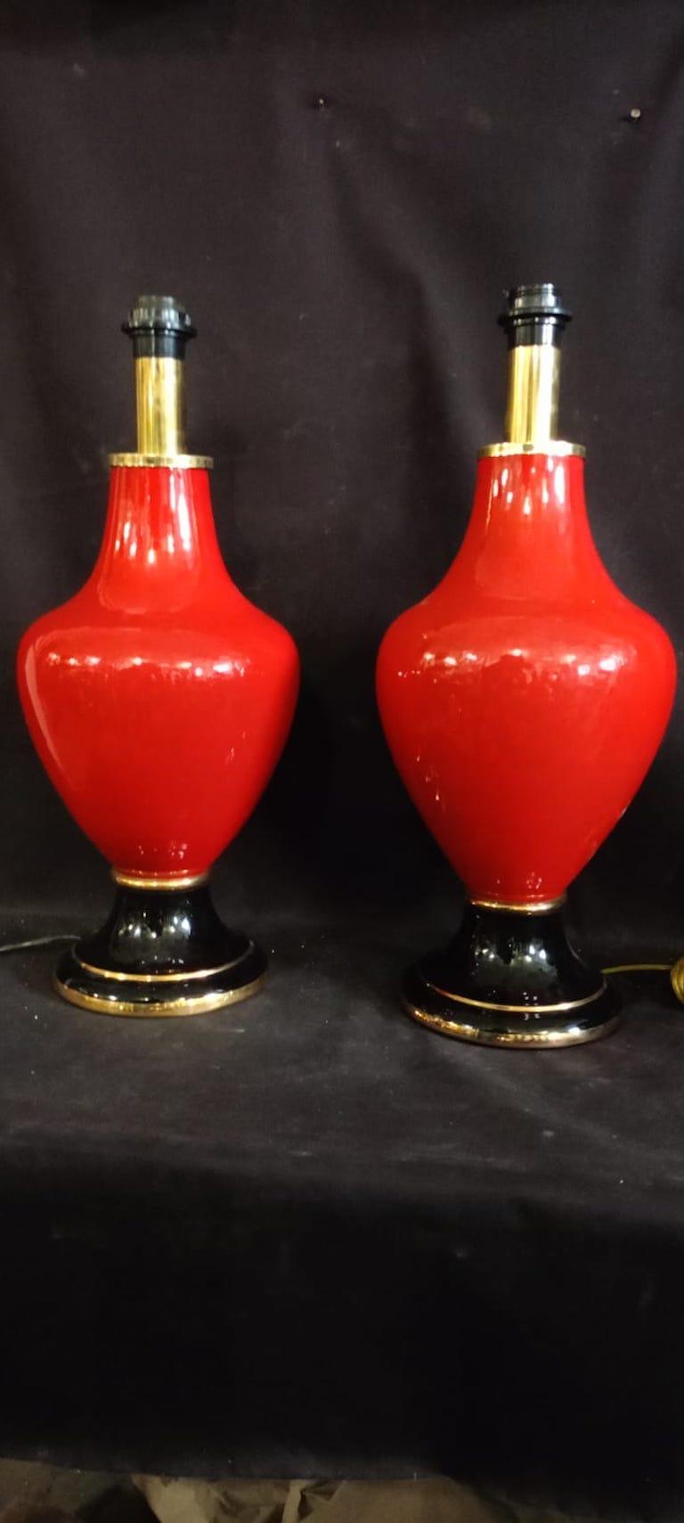 Ein Paar Tischlampen aus Keramik  Italienisch 1970er Jahre (Moderne der Mitte des Jahrhunderts) im Angebot