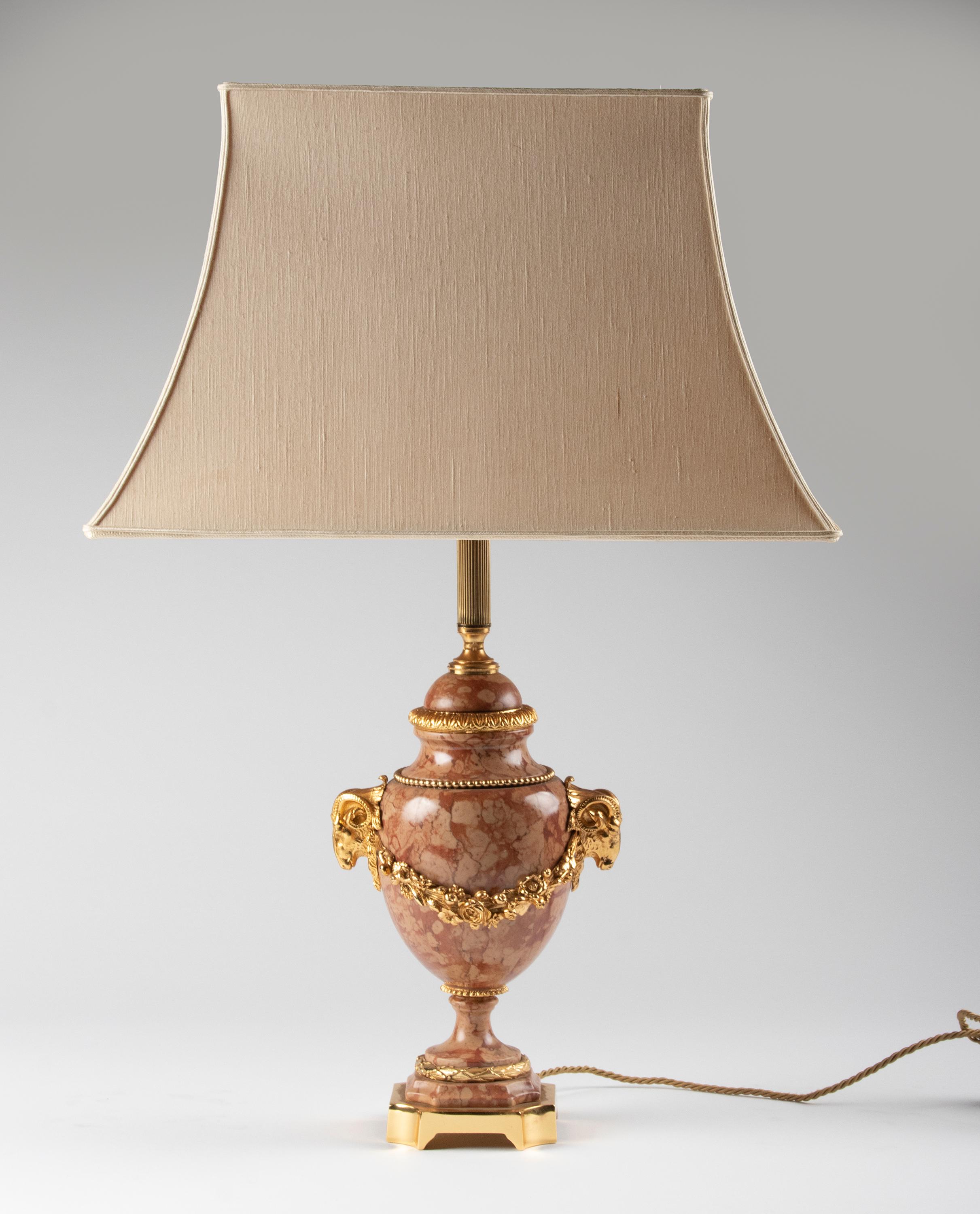 Hand-Crafted Pair of Table Lamps by Giulia Mangani Louis XVI-Style For Sale