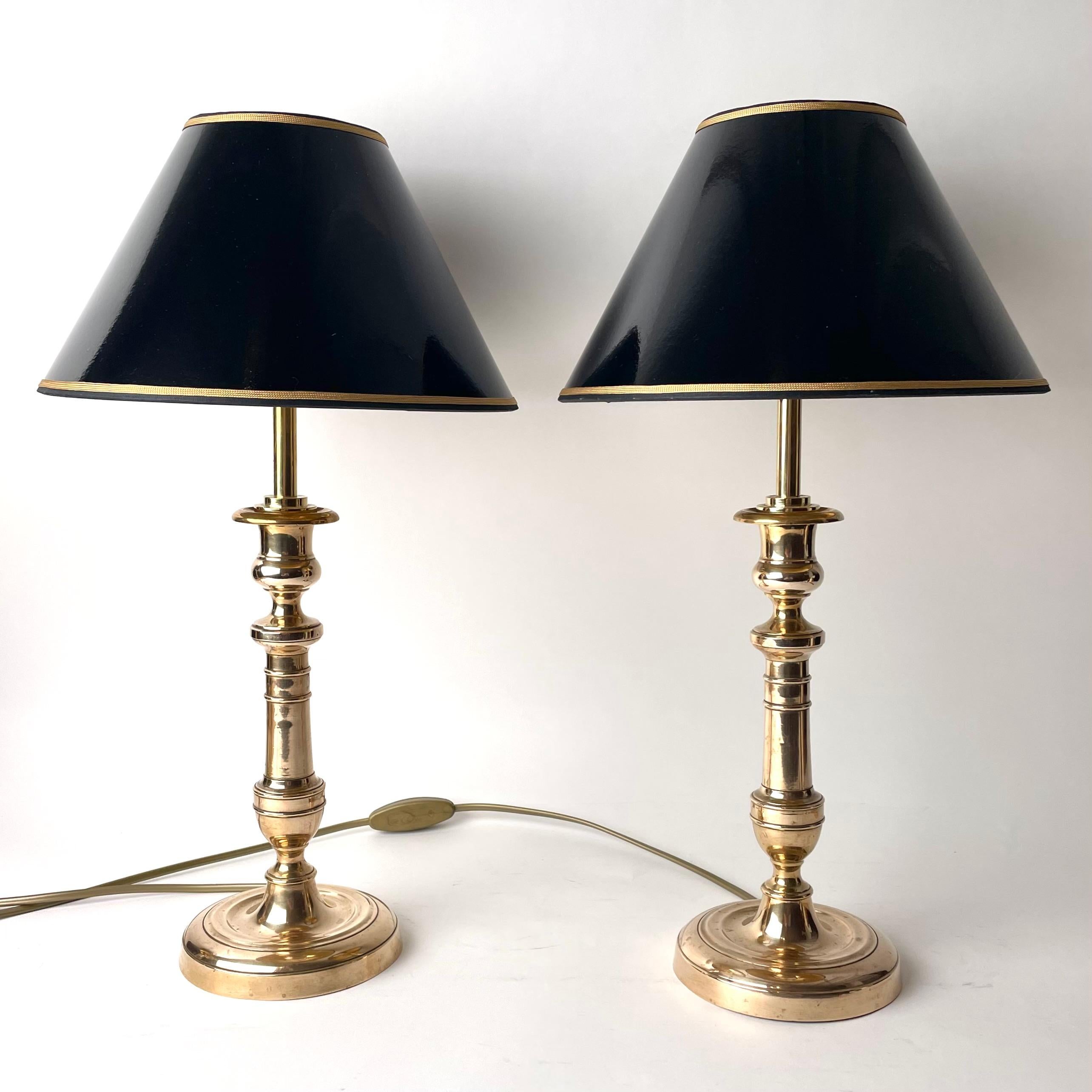 A Pair of Table Lamps in Brass, Late Empire In Good Condition In Knivsta, SE