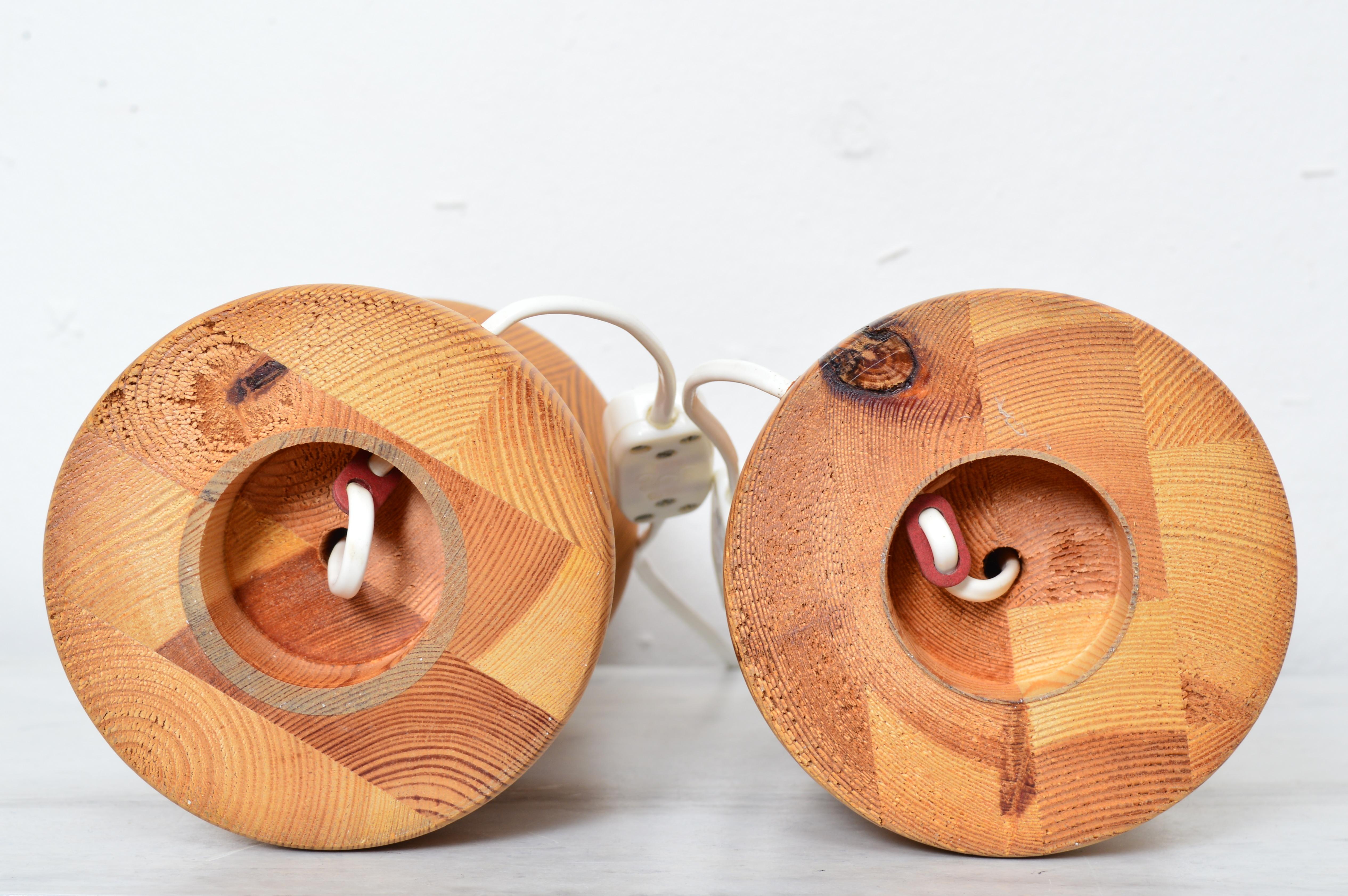 A Pair of Table Lamps, Turned Solid Pine, Tranås Stilarmatur Sweden, 1970s For Sale 3