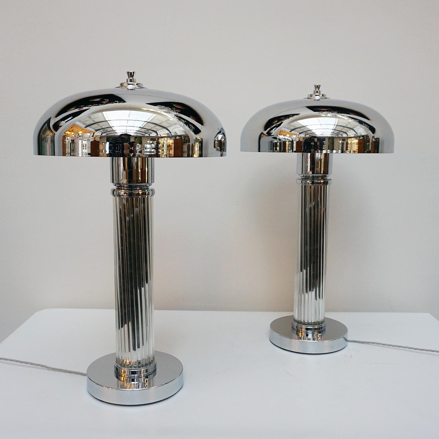 English A pair of Tall Art Deco Glass Rod Table Lamps For Sale