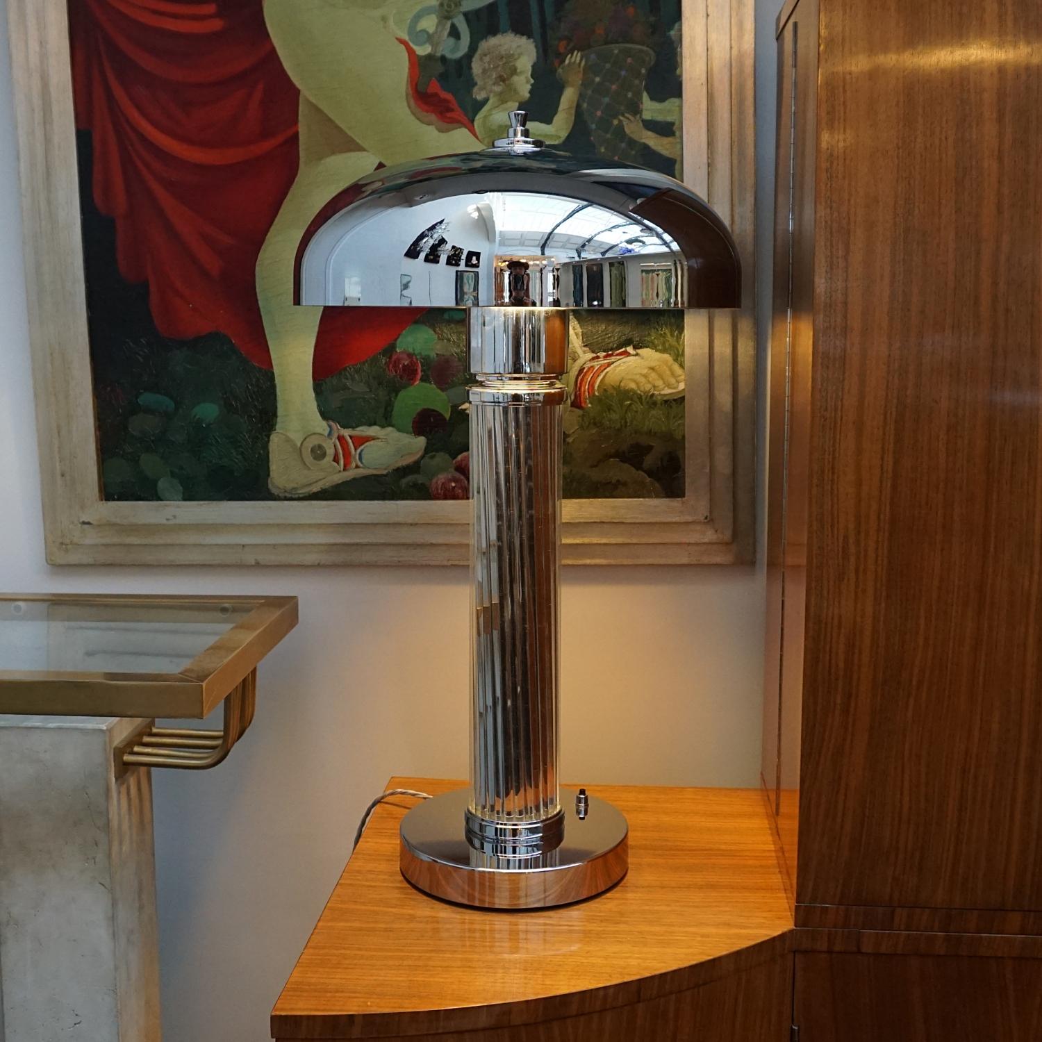 A pair of Tall Art Deco Glass Rod Table Lamps For Sale 1