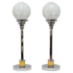 Ein Paar hohe, quadratische Tischlampen mit Stielen im Art Deco-Stil