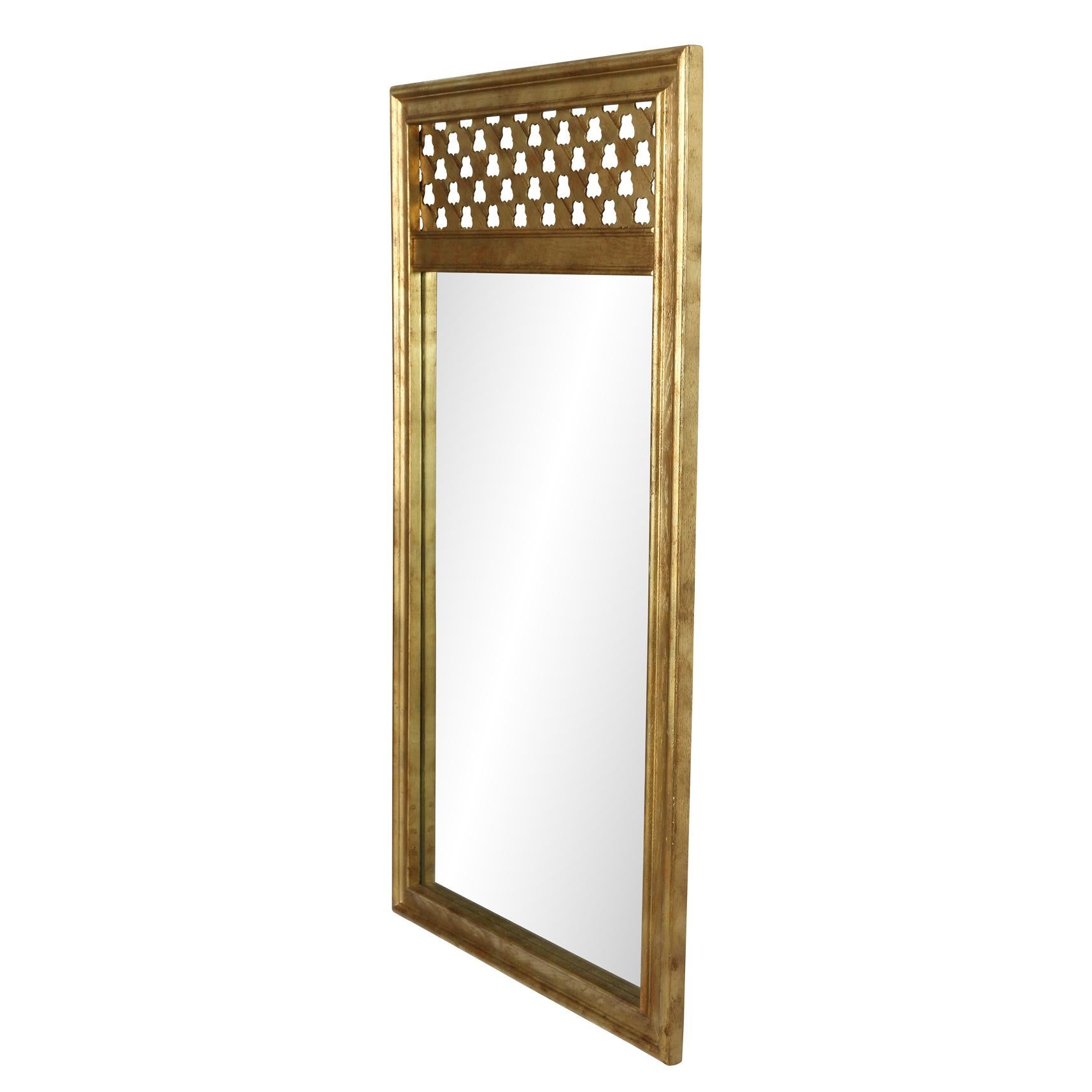 A Pair of Tall Gold Mirrors In Excellent Condition In New York, NY