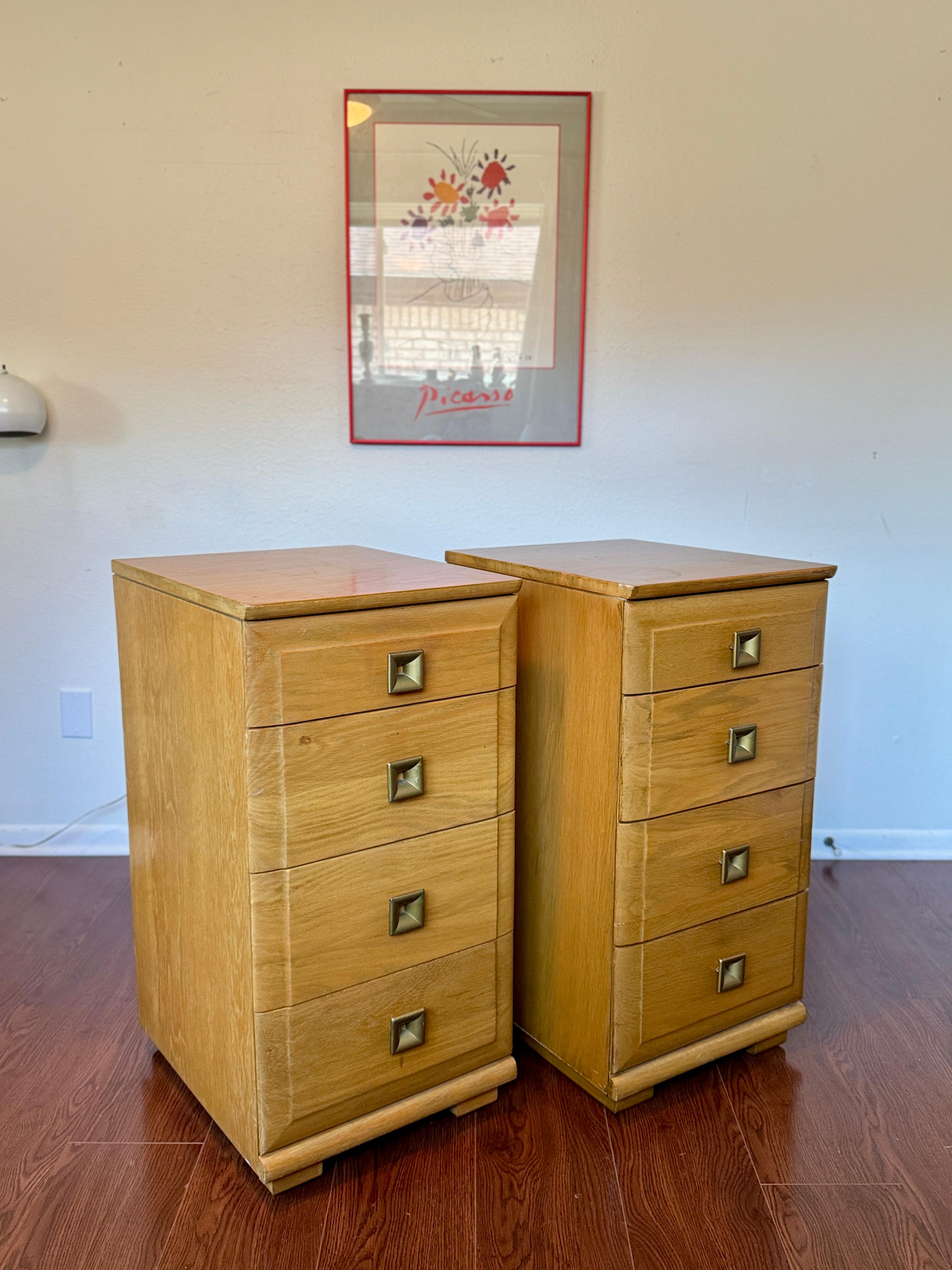 Paire de tables de nuit hautes modernes du milieu du siècle par Mengel, vers les années 1960 en vente 5