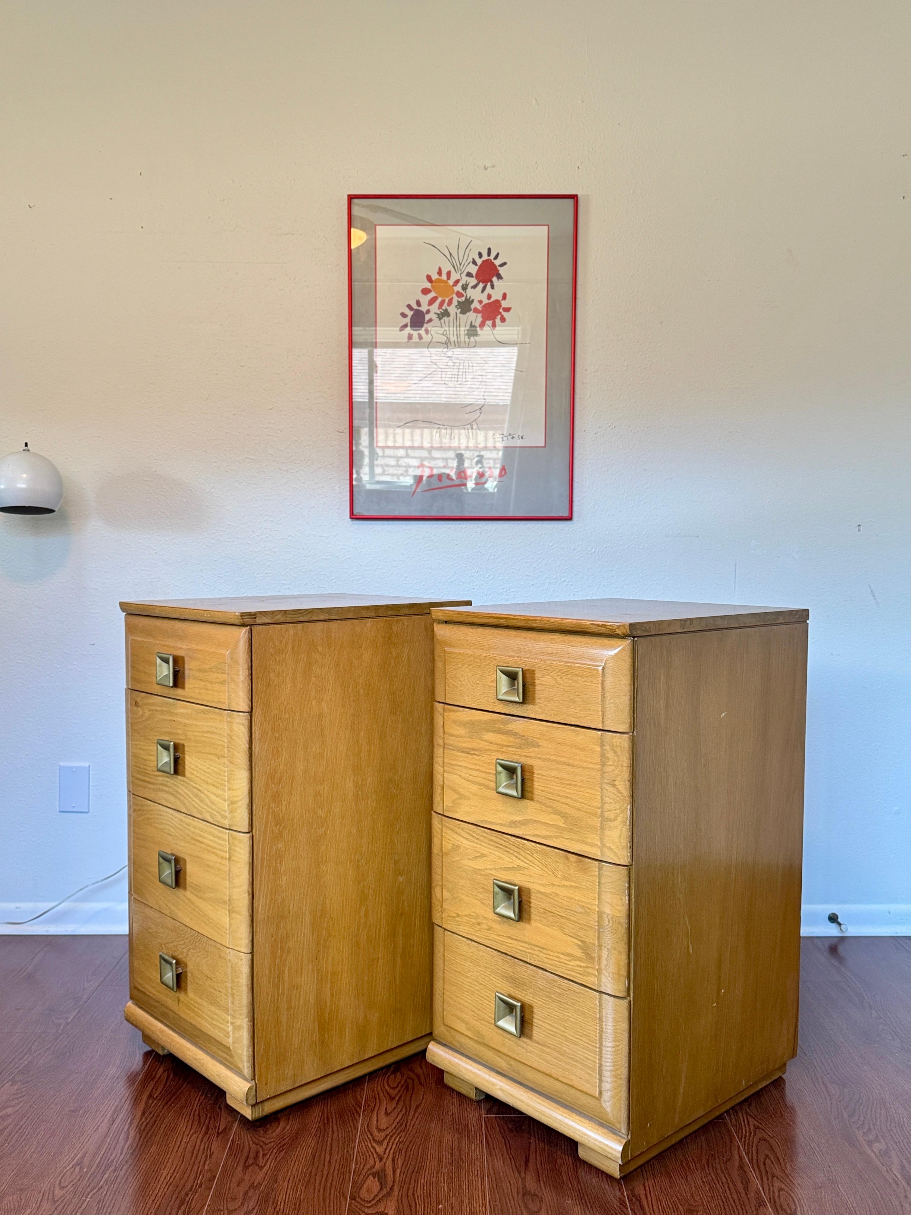 Paire de tables de nuit hautes modernes du milieu du siècle par Mengel, vers les années 1960 en vente 7