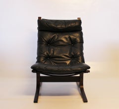Pair of Tall Siesta Easy Chairs of Black Leather by Ingmar Relling, 1960s