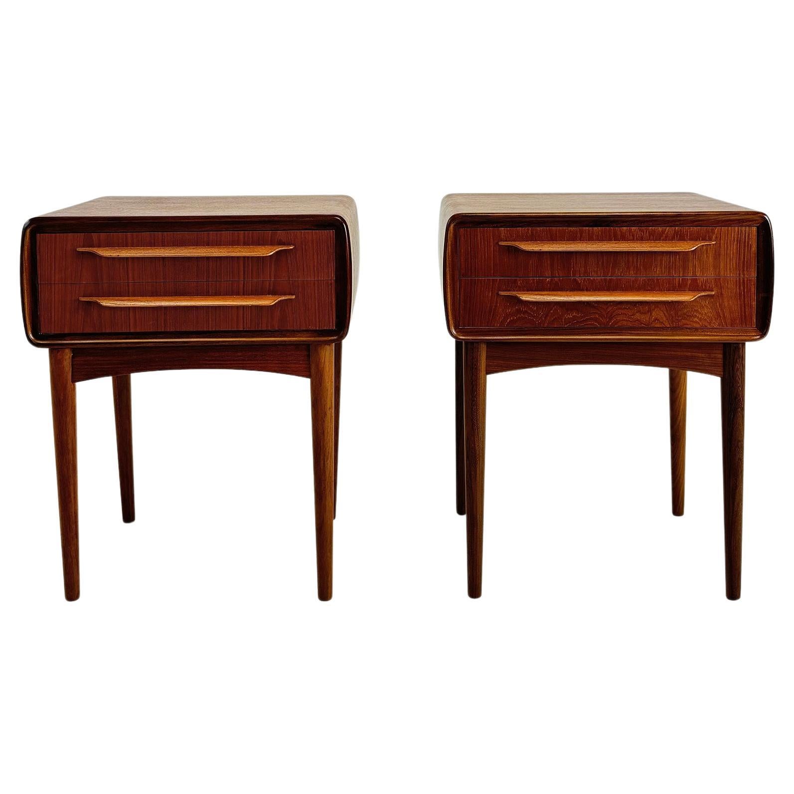A Pair of Teak Night Stands by Johaness Andersen c.1960's For Sale