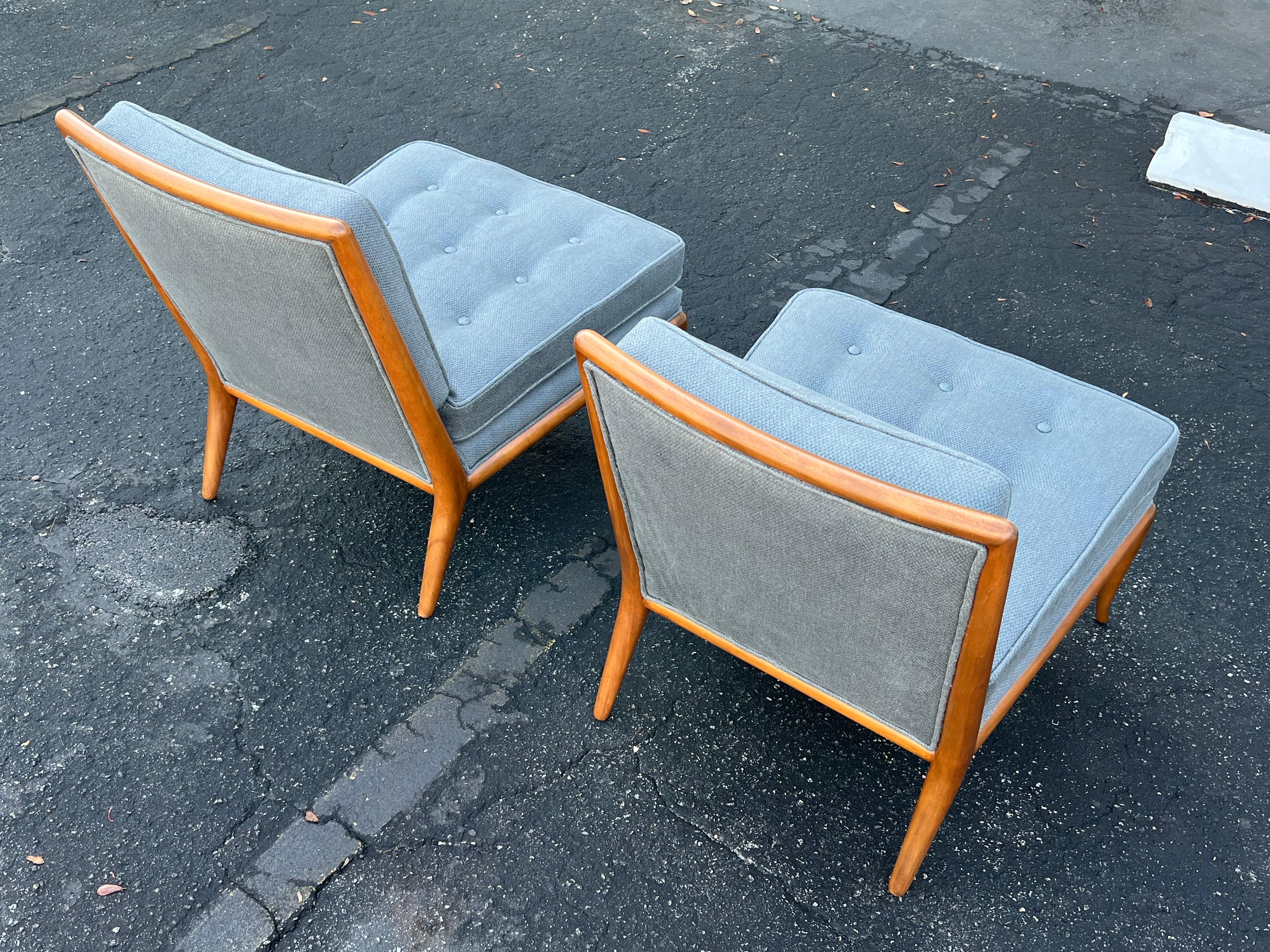 A Pair of T.H. Robsjohn-Gibbings Classic Slipper Chairs 5