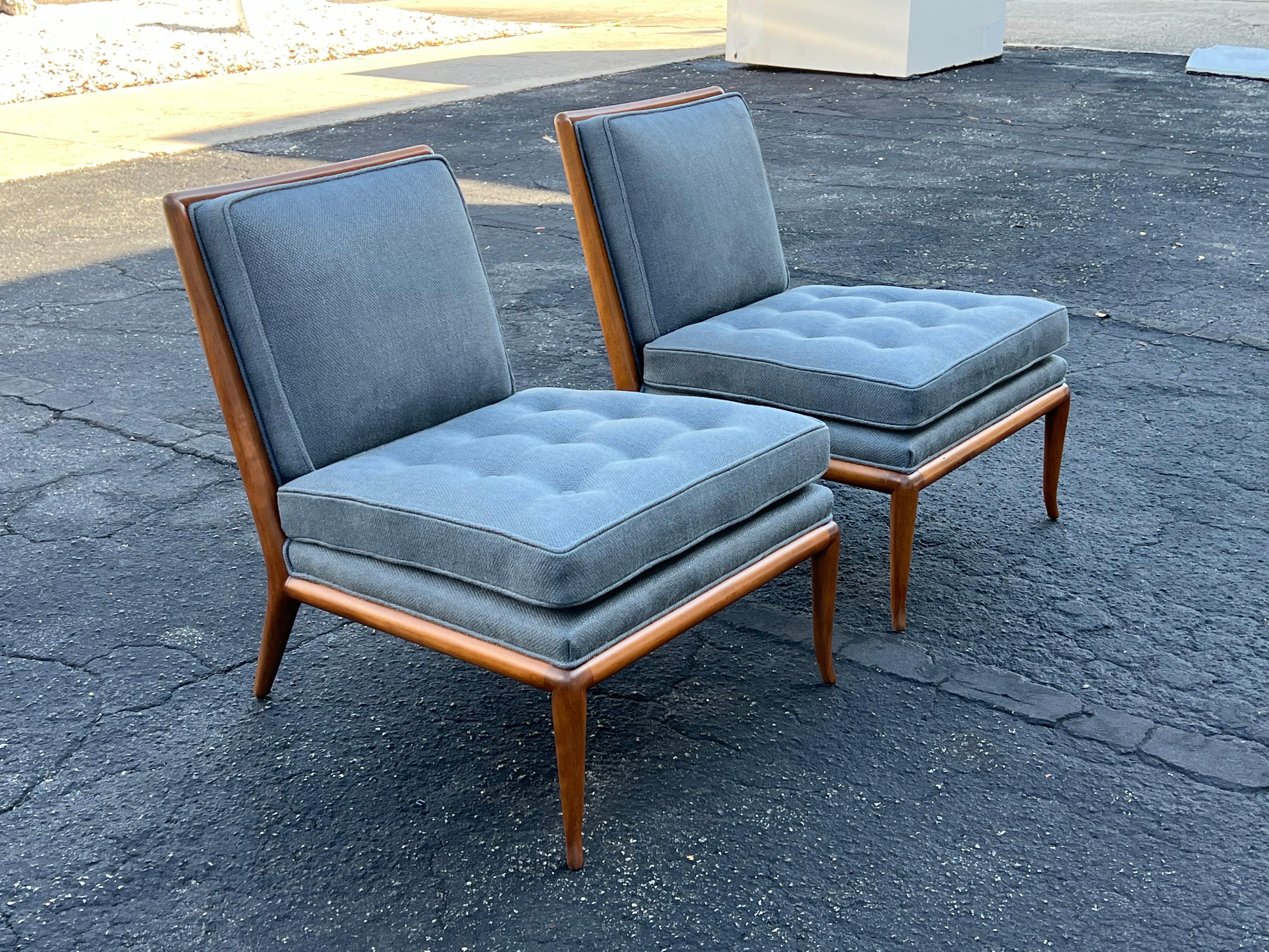 A Pair of T.H. Robsjohn-Gibbings Classic Slipper Chairs 7