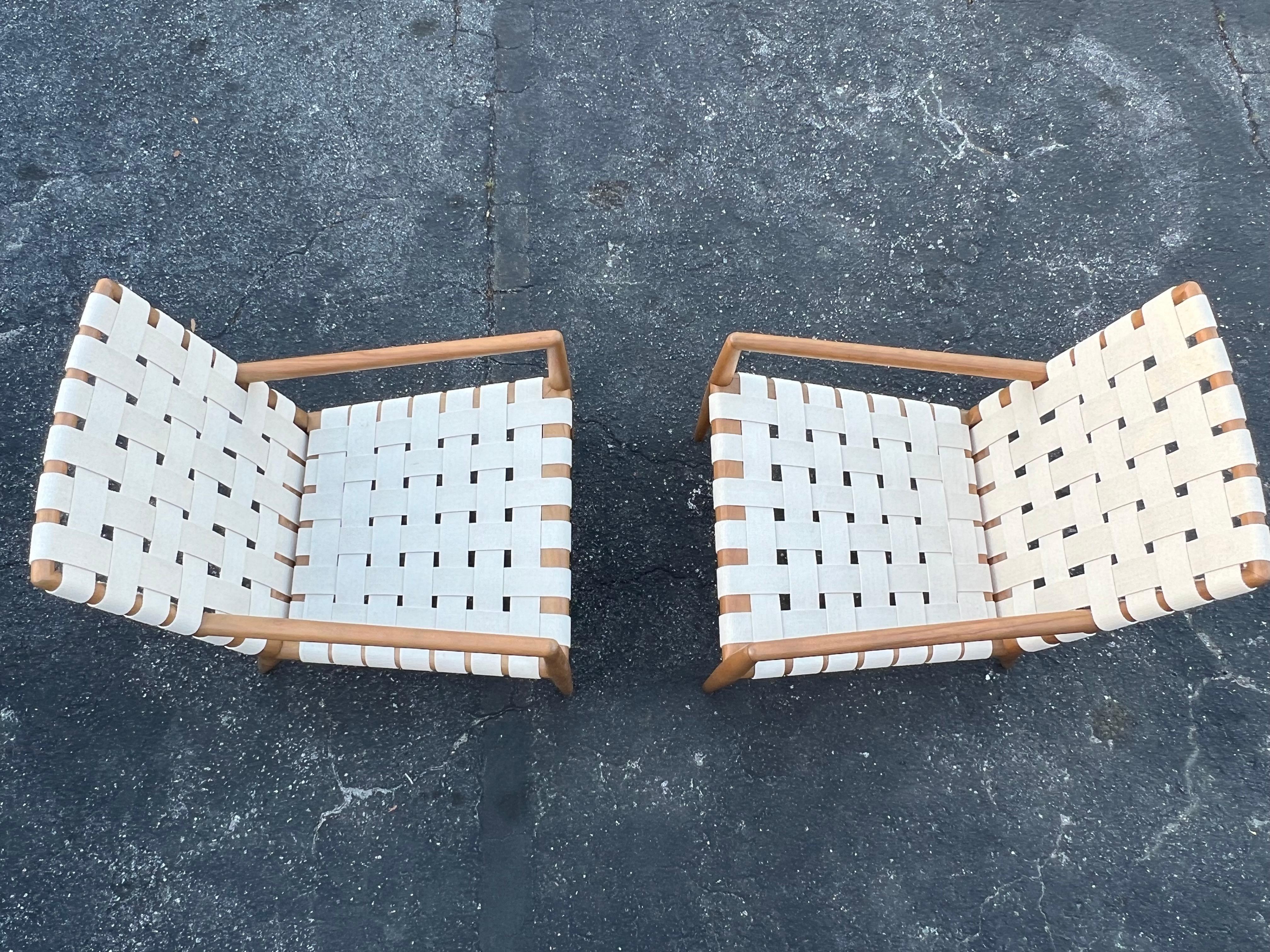 A Pair Of T.H.Robsjohn-Gibbings Strap Lounge Chairs Vintage 1950's  For Sale 5
