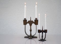 Un par de Portavelas Tradicionales Rústicos Suecos de Madera de Taserud