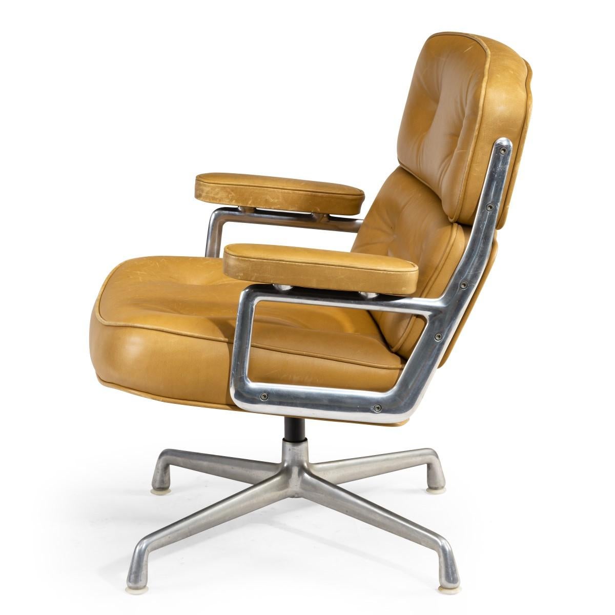 Late 20th Century A pair of swivel “Time Life Chairs” designed by Charles & Ray Eames for Herman M