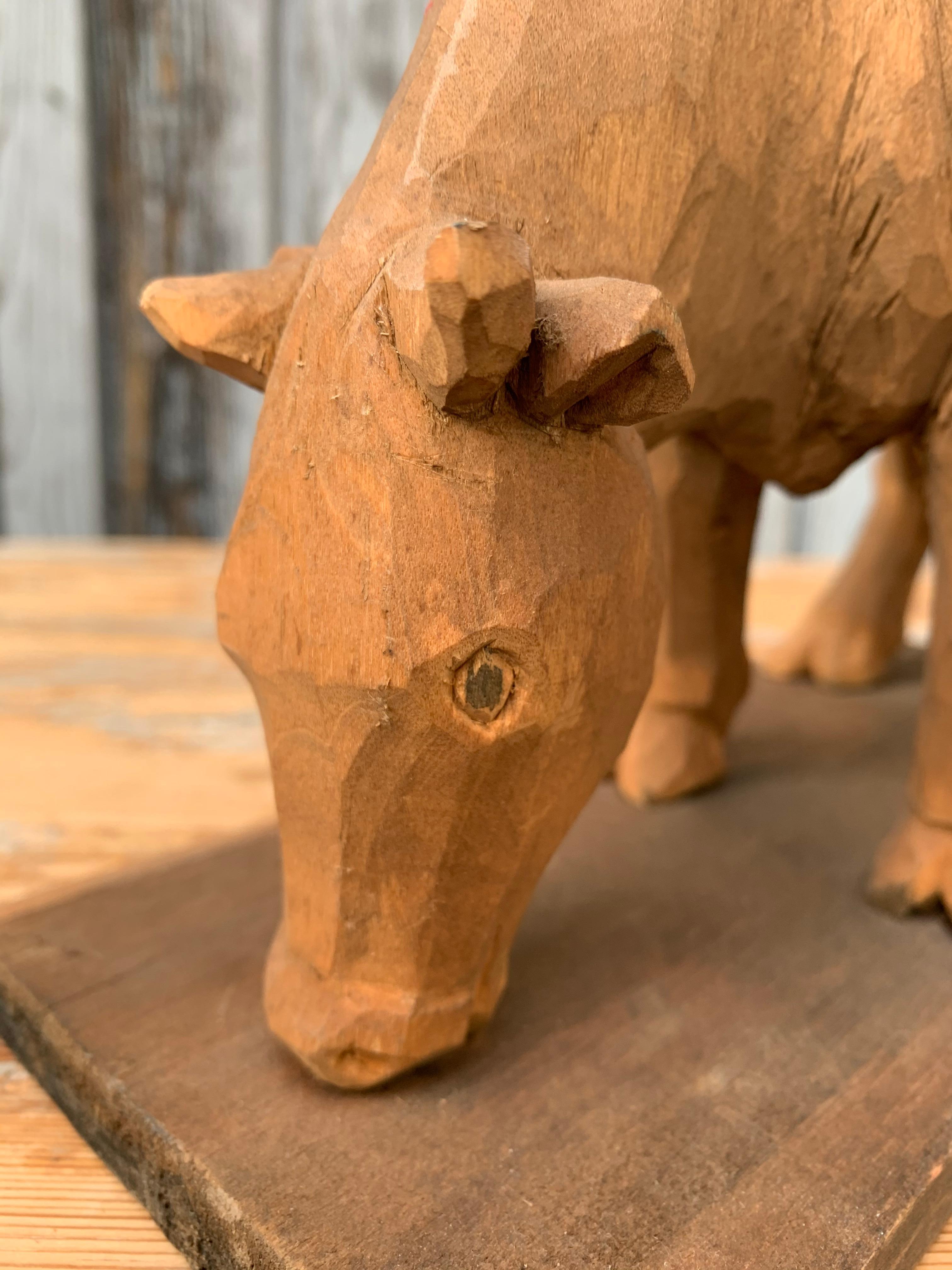 Two Swedish Carved Folk Art Sculptures of a Bull and Cow 5