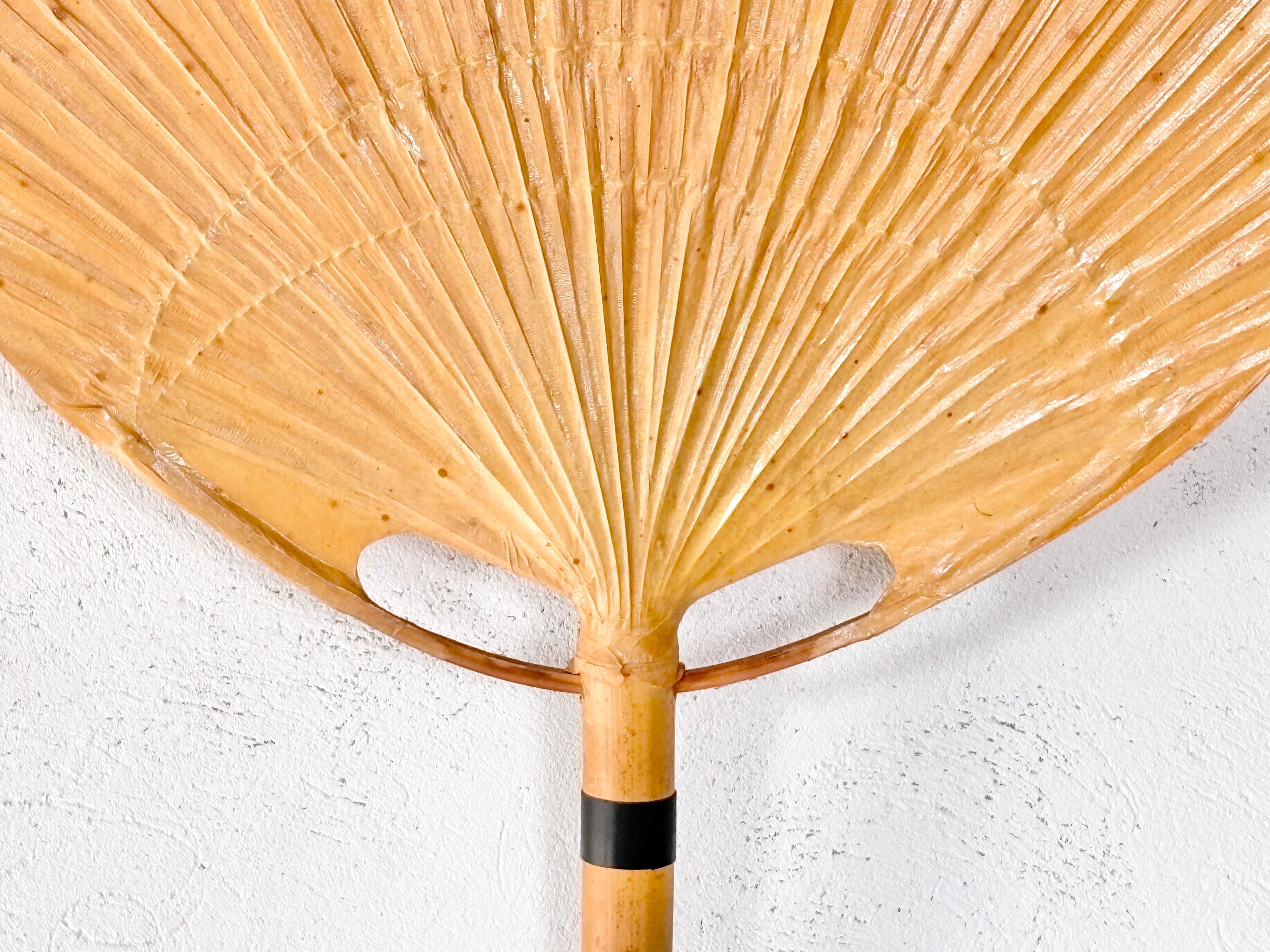 Paire d'appliques Uchiwa conçues par Ingo Maurer pour M Design, 1973 en vente 4
