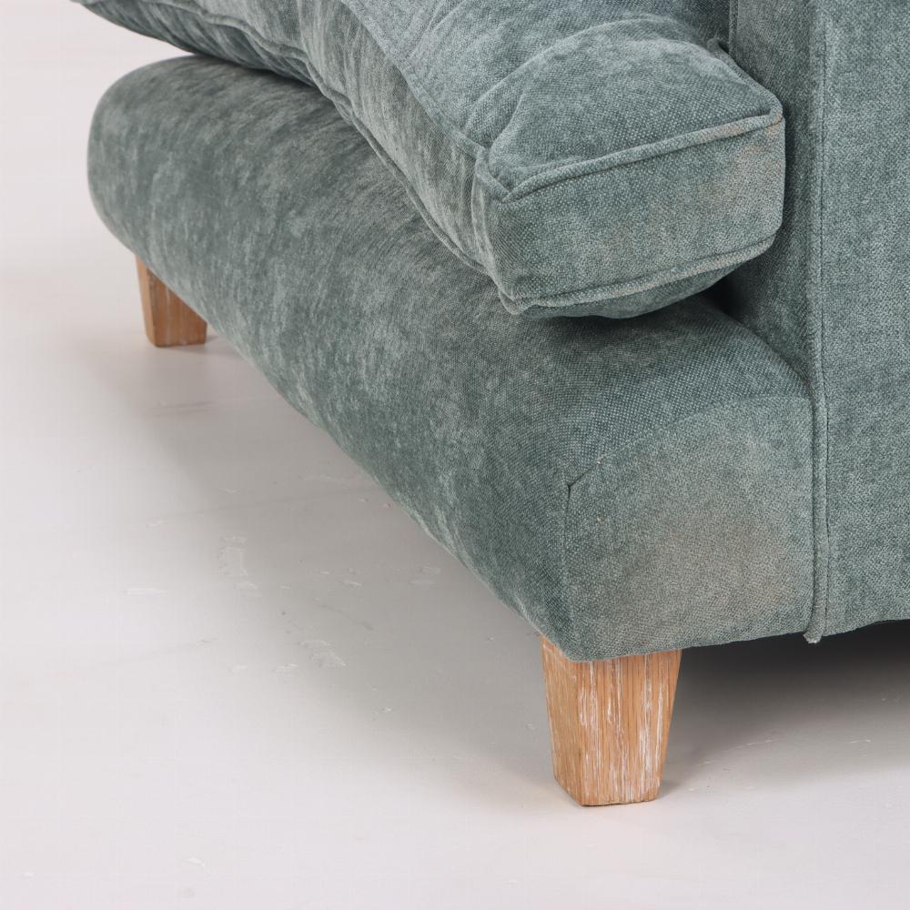 Mid-Century Modern A pair of upholstered settees, in the manner of Jean-Michel Frank, C. 1960.