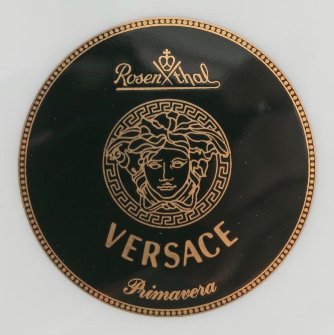 Porcelaine Paire de nœuds à couvercle Versace Primavera en vente