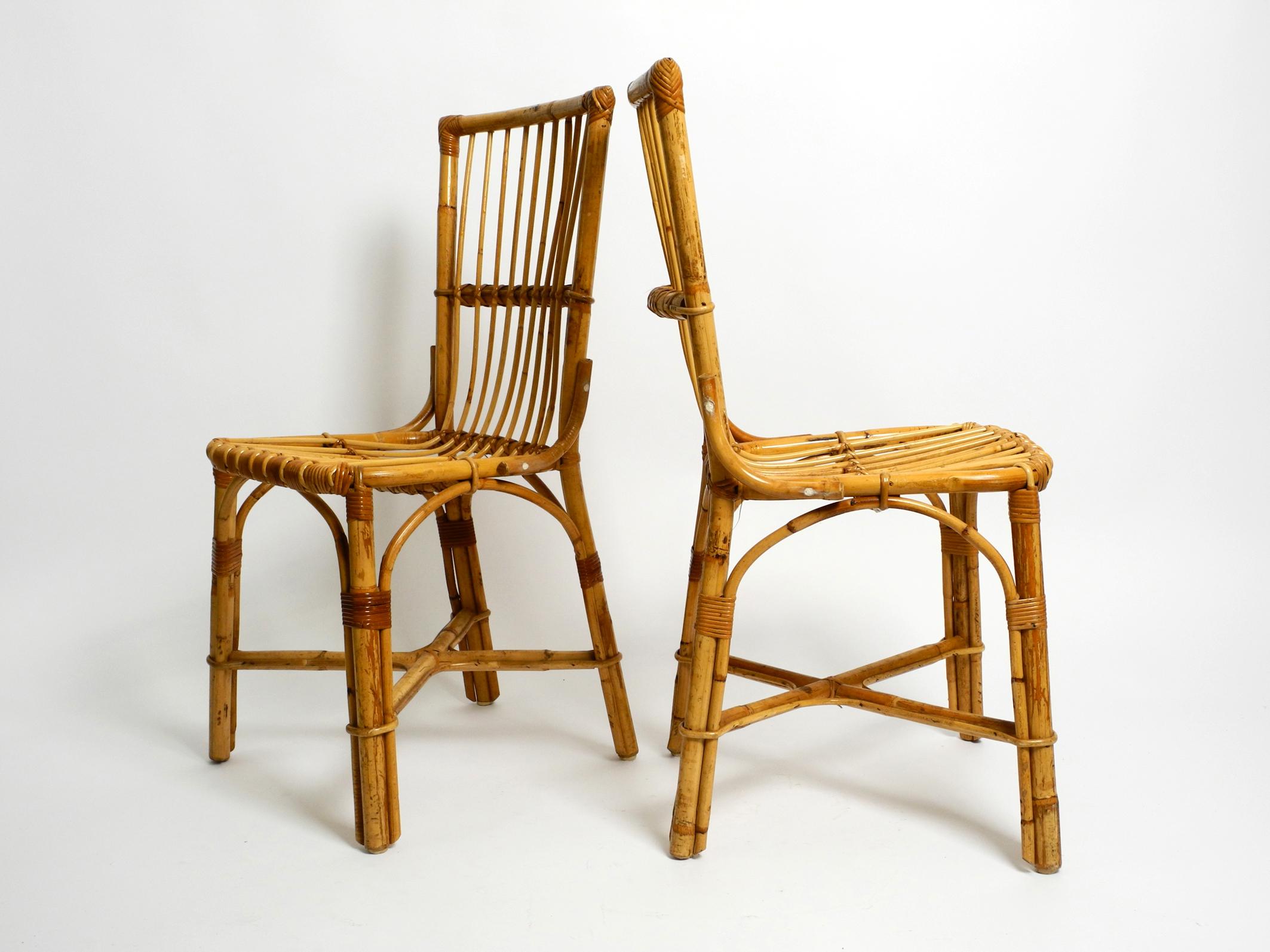Pair of Very Comfortable Large 1960's Italian Bamboo Chairs In Good Condition For Sale In München, DE
