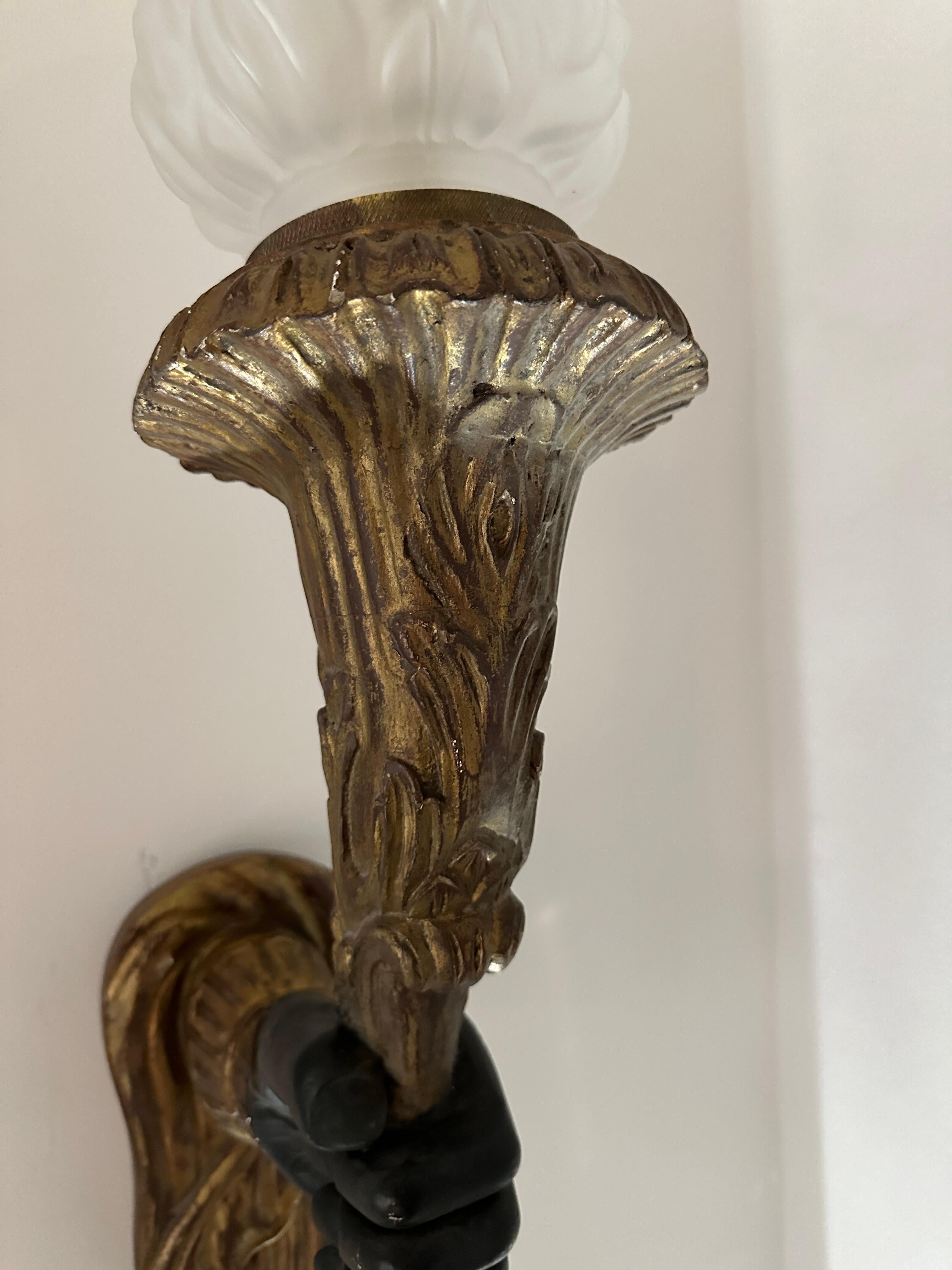 Paire de très grandes lampes à main torchères françaises en vermeil Bon état - En vente à London, GB
