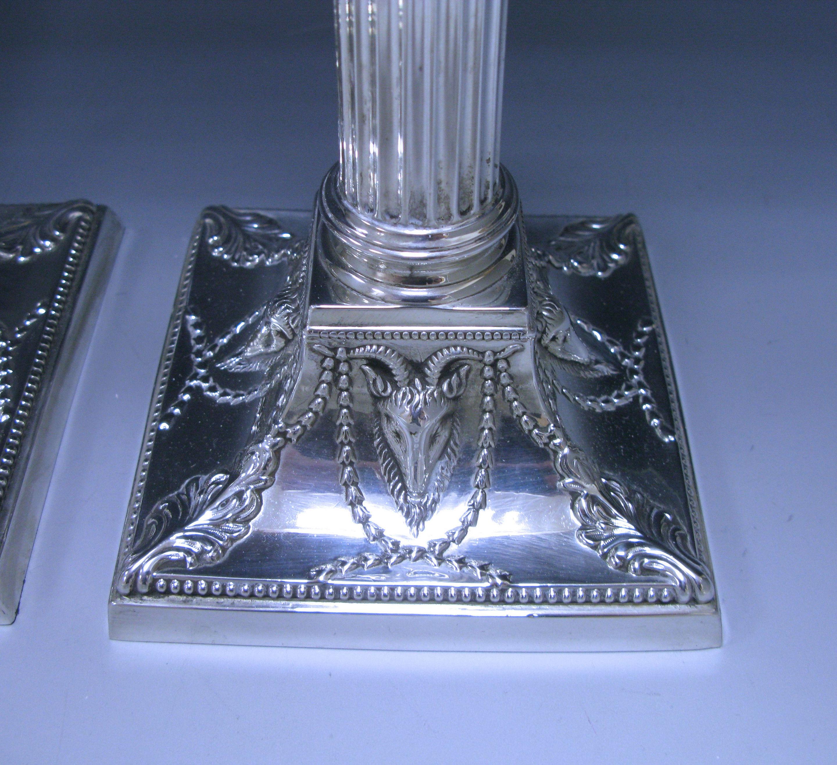 Pair of Victorian Antique Silver Candlesticks In Good Condition For Sale In London, GB