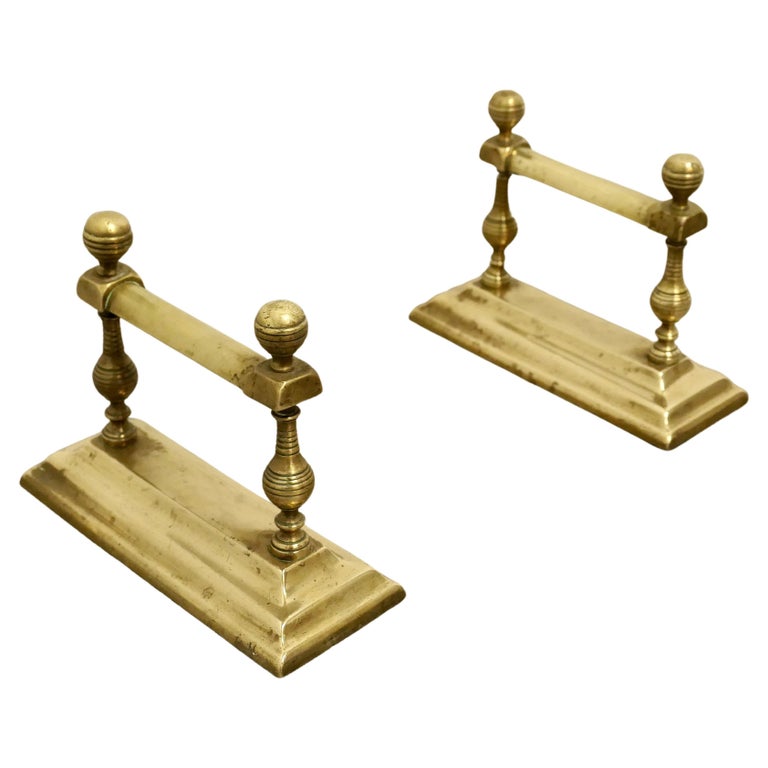 Pair of Victorian Brass Andirons or Fire Dogs For Sale at 1stDibs