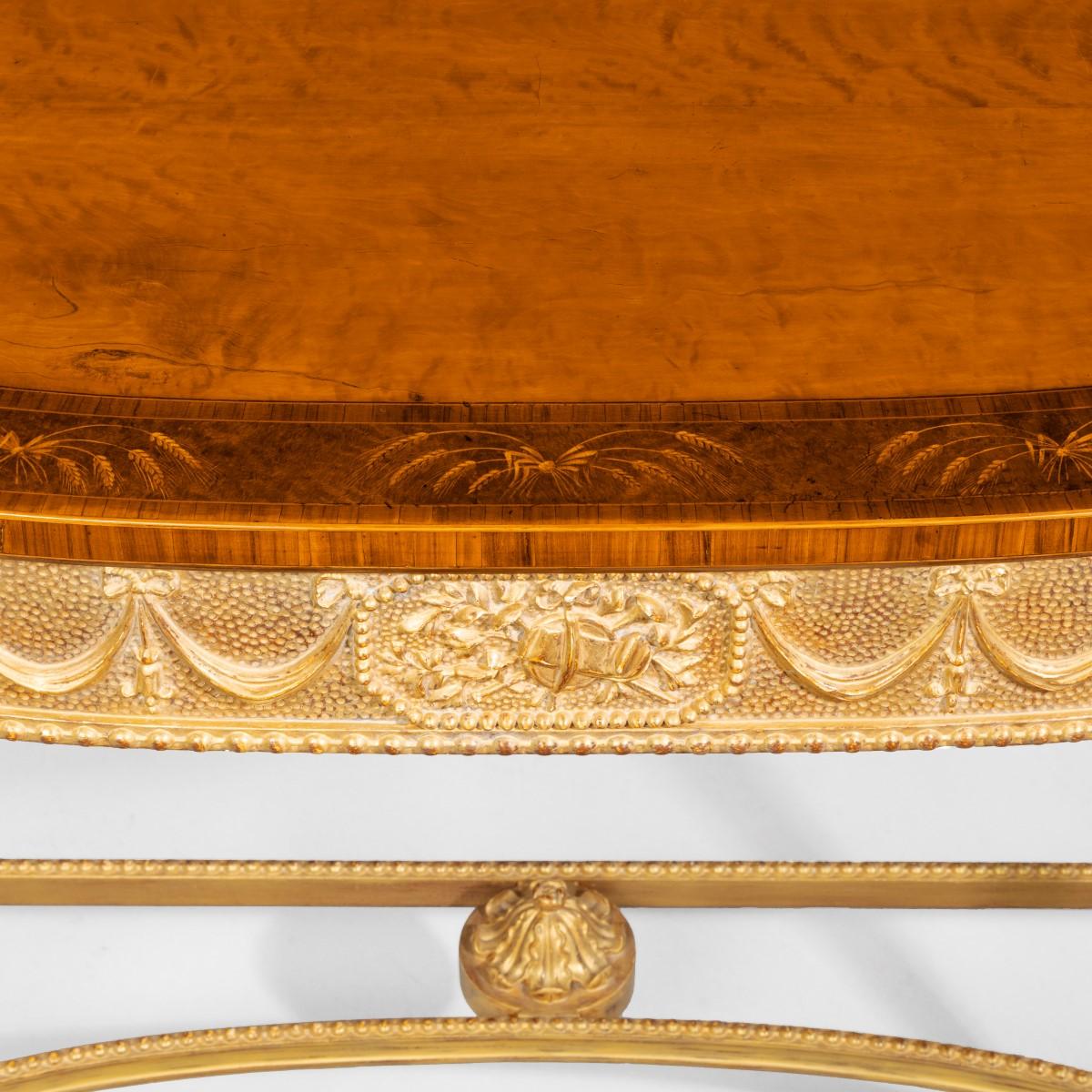 Pareja de consolas victorianas de madera satinada estilo Hepplewhite en venta 6