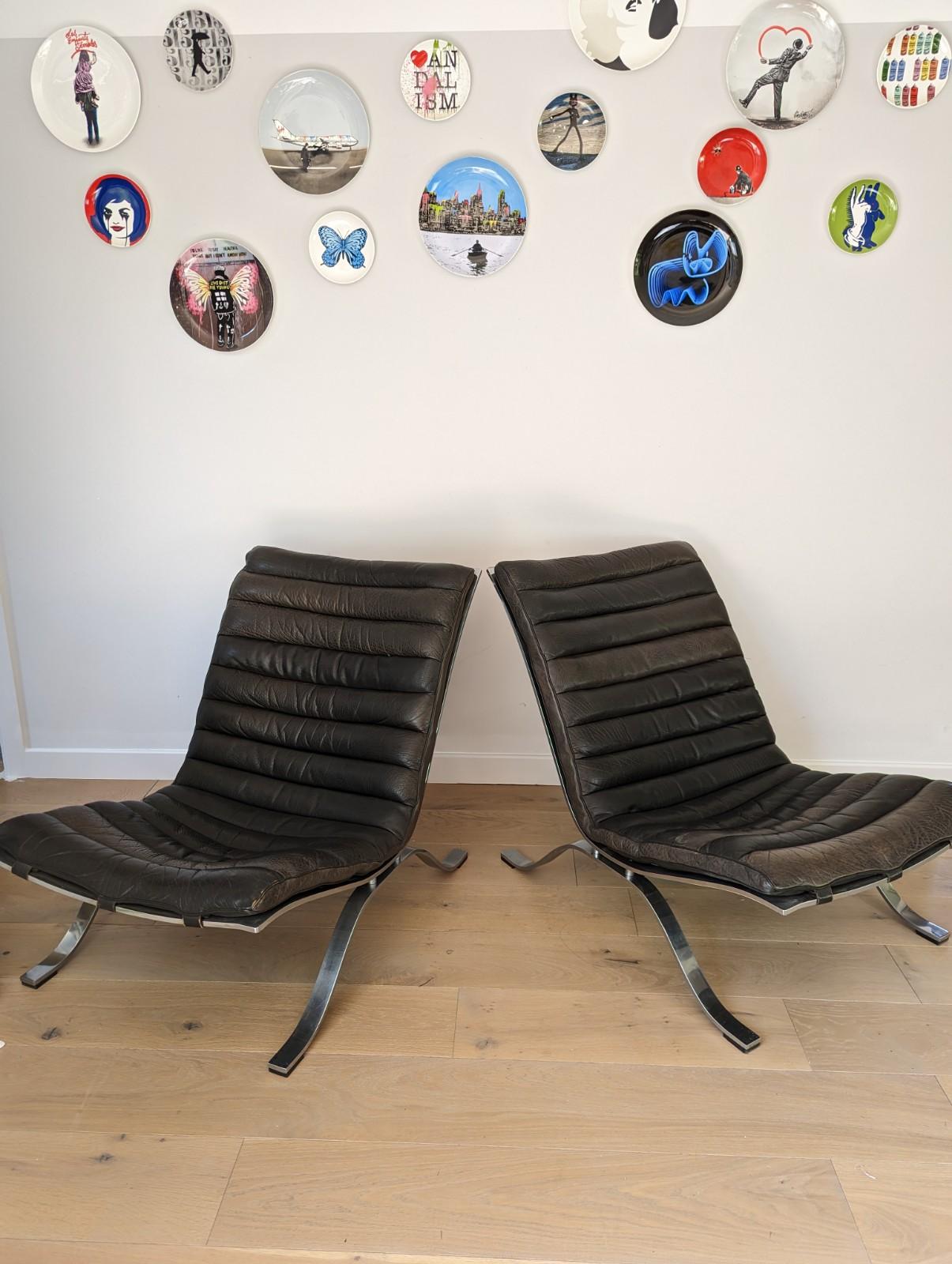 20th Century Pair of Vintage Arne Norrell 'Ari' Chairs for Mobel Ab in Black Leather