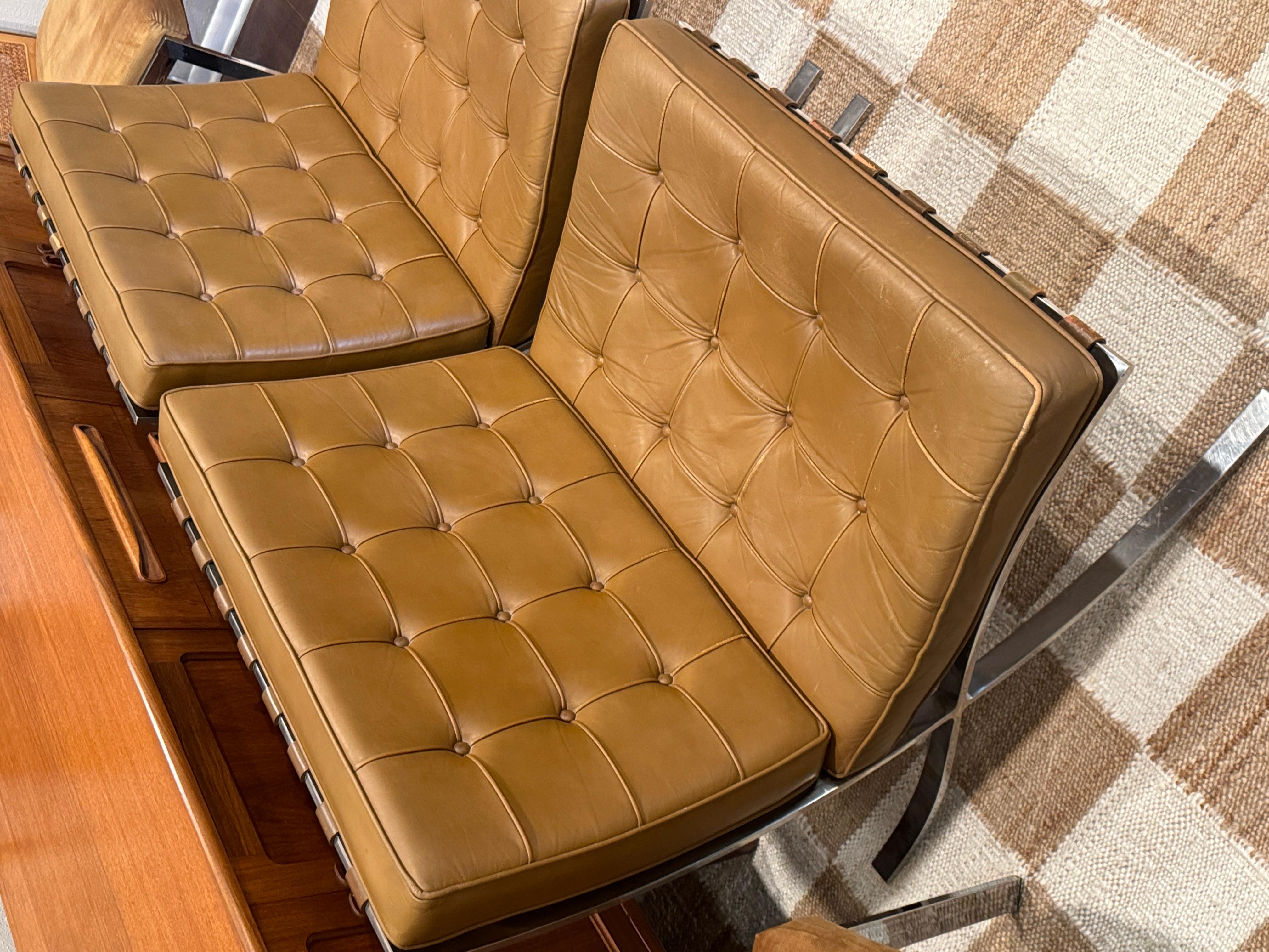 A pair of vintage caramel tan Barcelona chairs by Knoll, circa 1970s 11