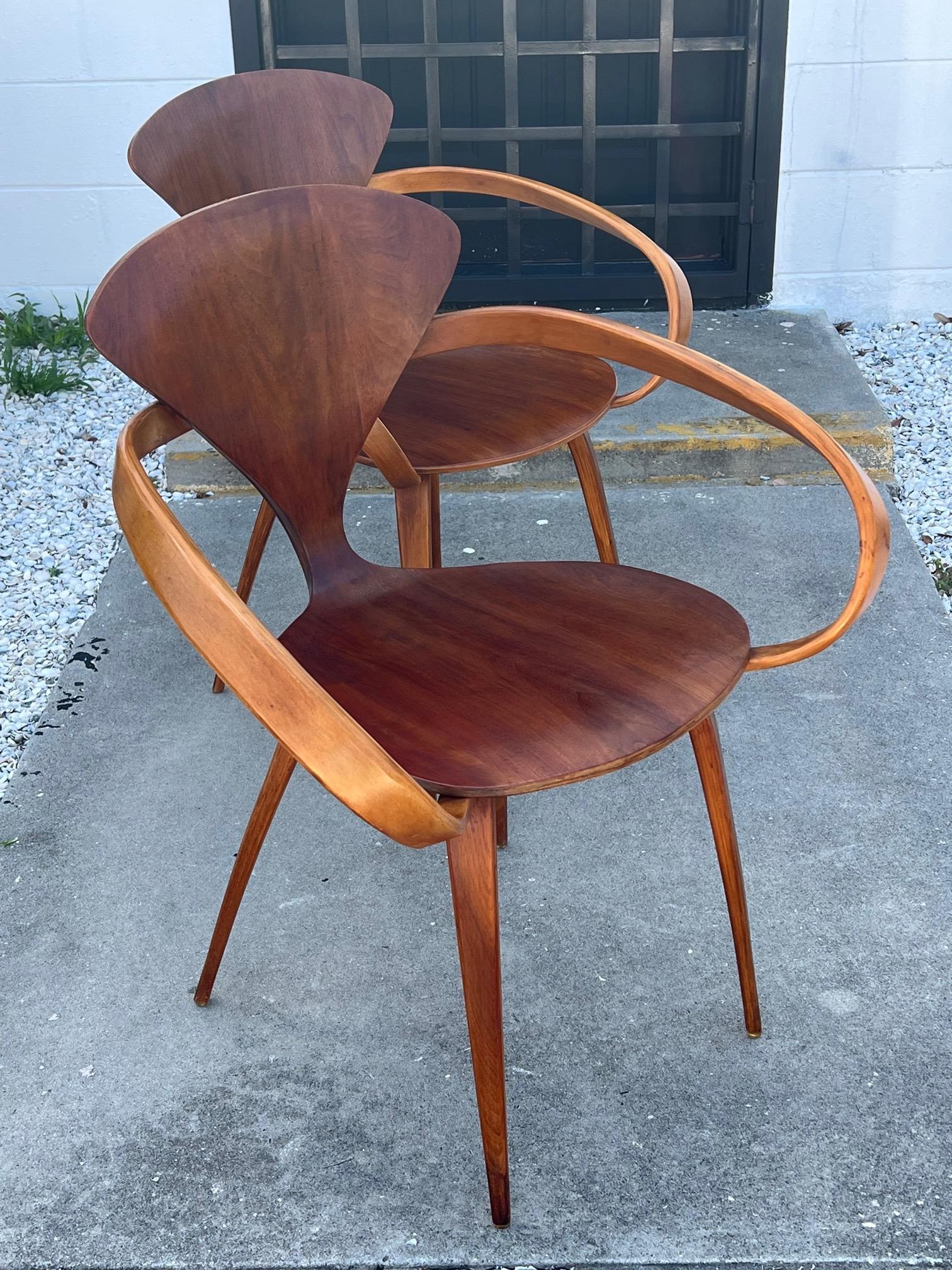 A Pair Of Vintage Norman Cherner Plycraft Armchairs ca' 1950's 4