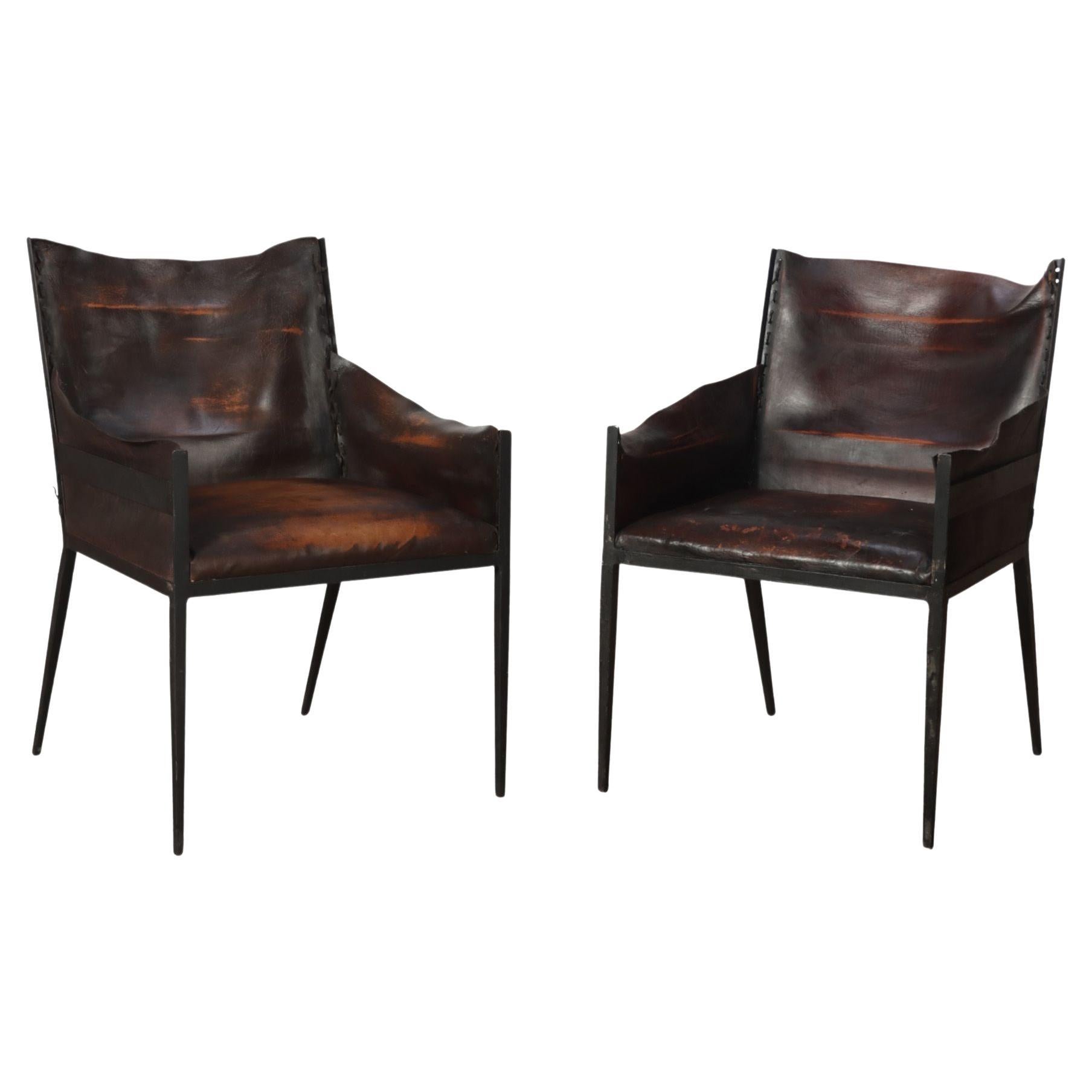 Paire de fauteuils vintage en fer et cuir, contemporains