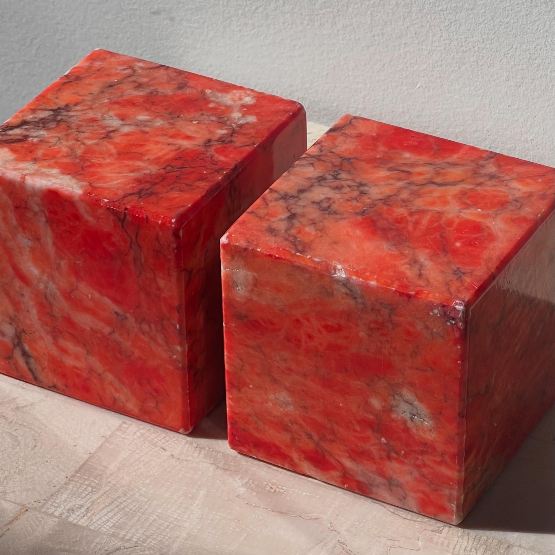 A pair of vintage Italian alabaster bookends, mid 20th century 12