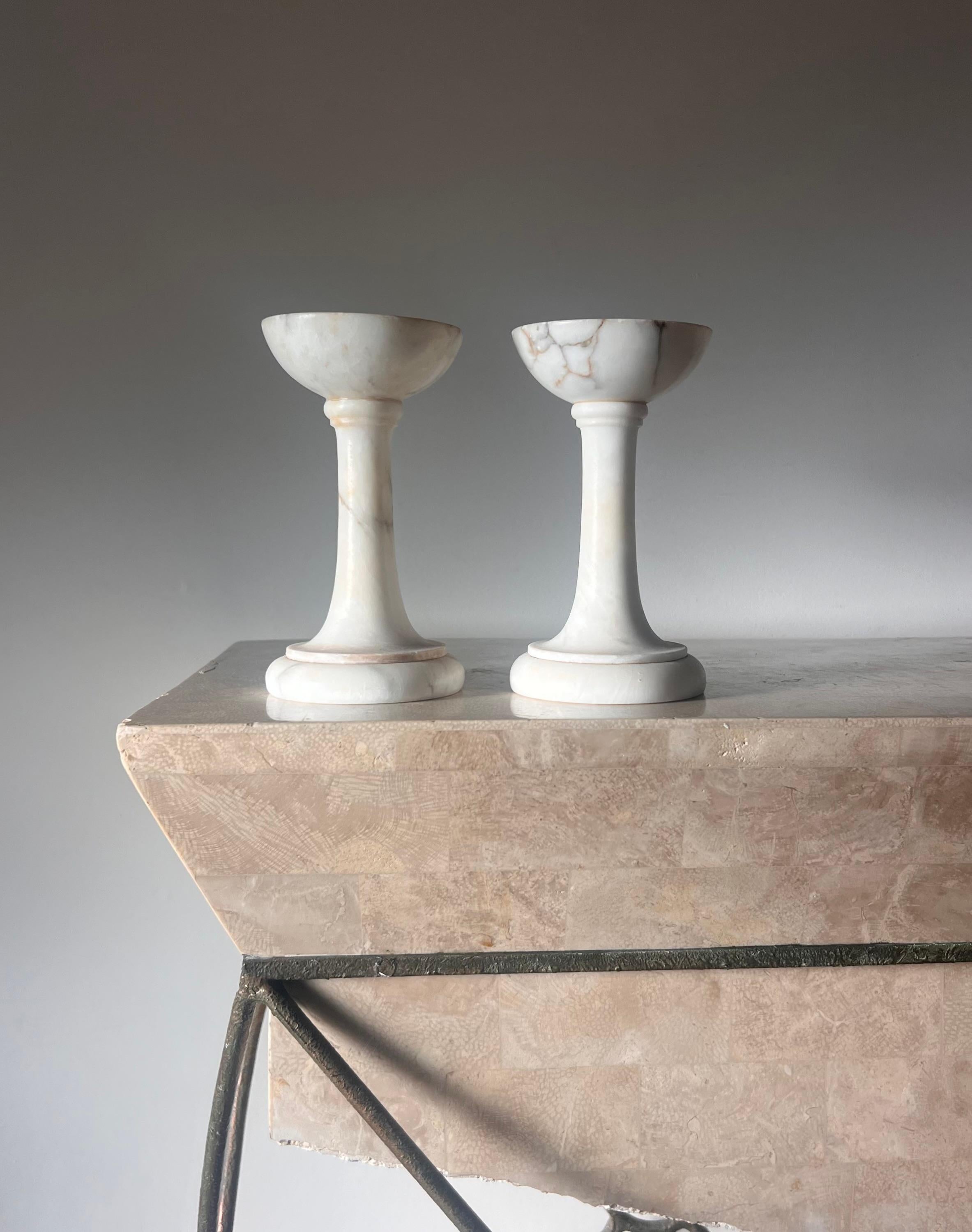 Pareja de candelabros de mármol italianos de época, S. XX en venta 4