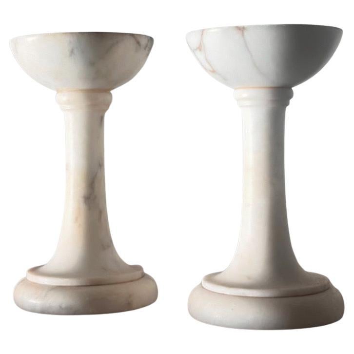 Pareja de candelabros de mármol italianos de época, S. XX en venta