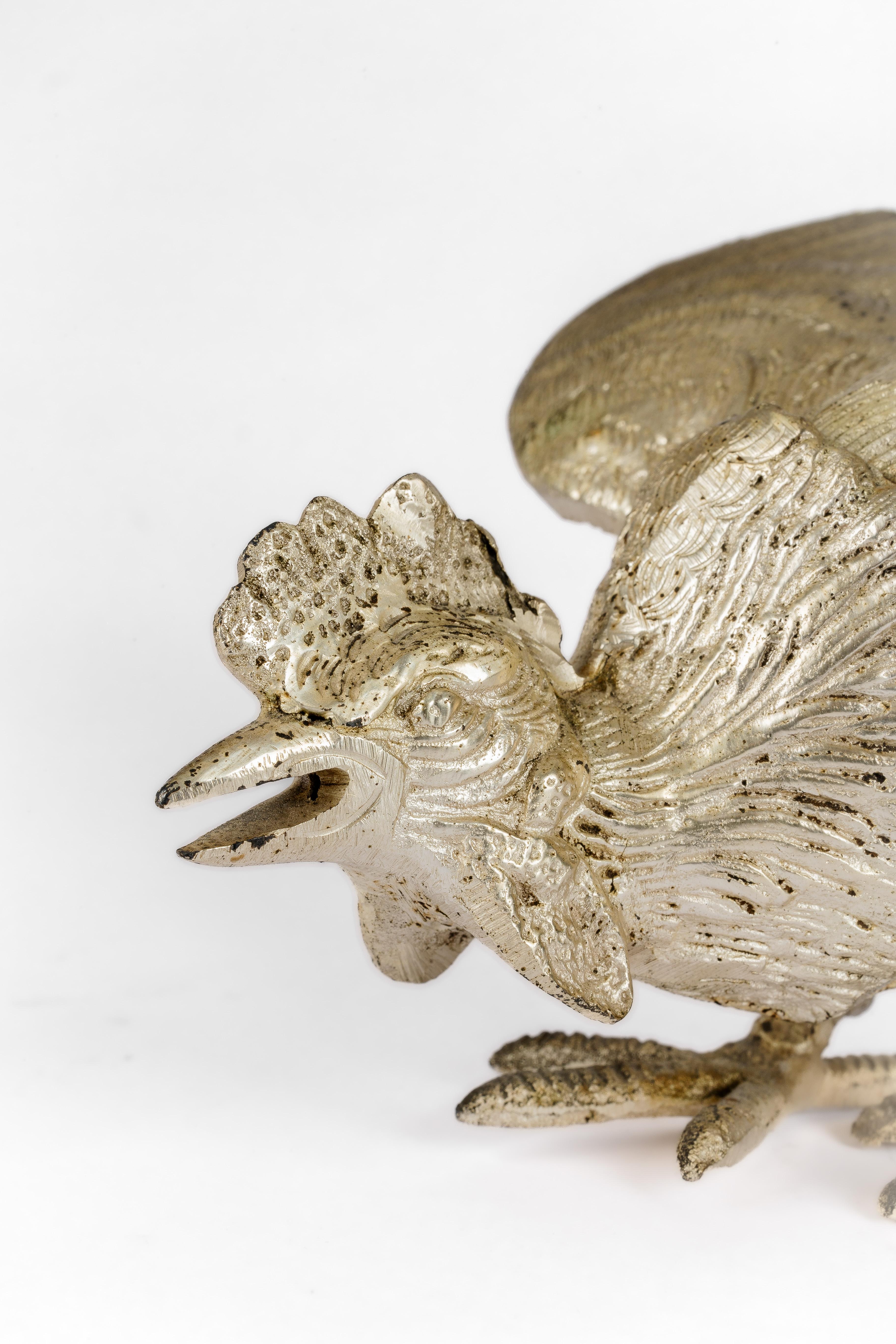 Coppia di galli da combattimento italiani d'epoca placcati in argento in vendita 9