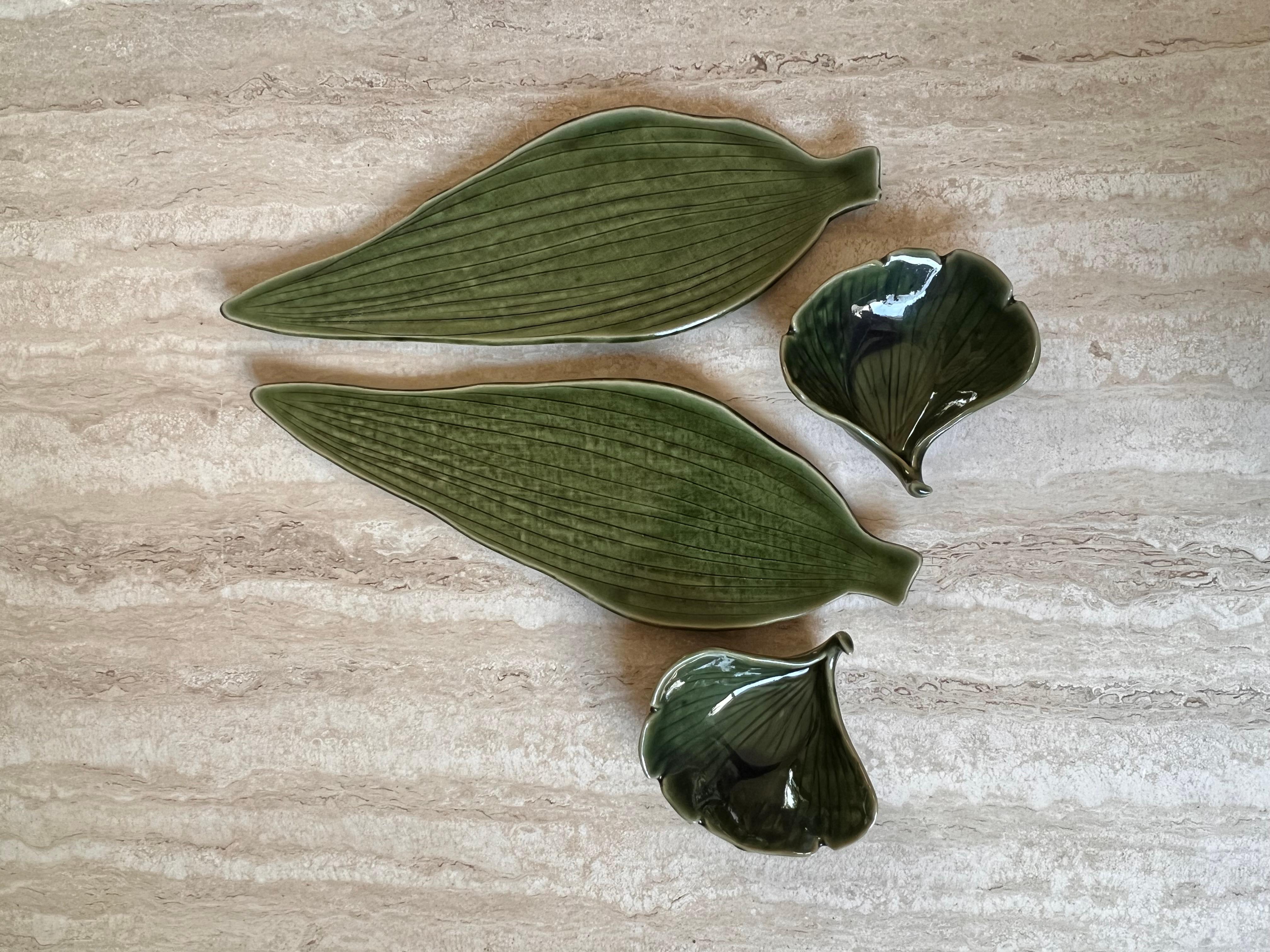 Pair of Vintage Japanese Leaf Dishes, 20th Century For Sale 6