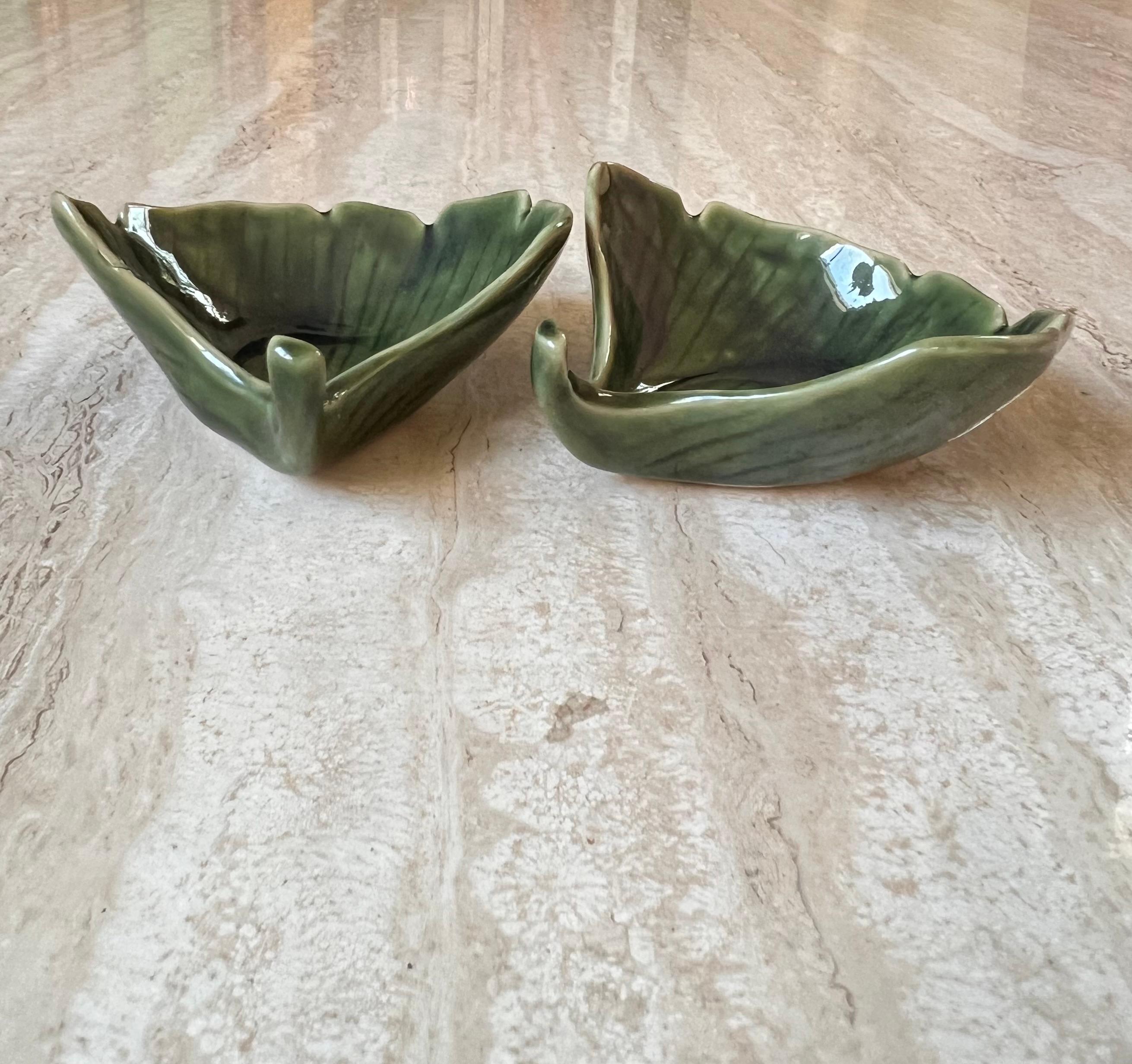 Pair of Vintage Japanese Leaf Dishes, 20th Century For Sale 10
