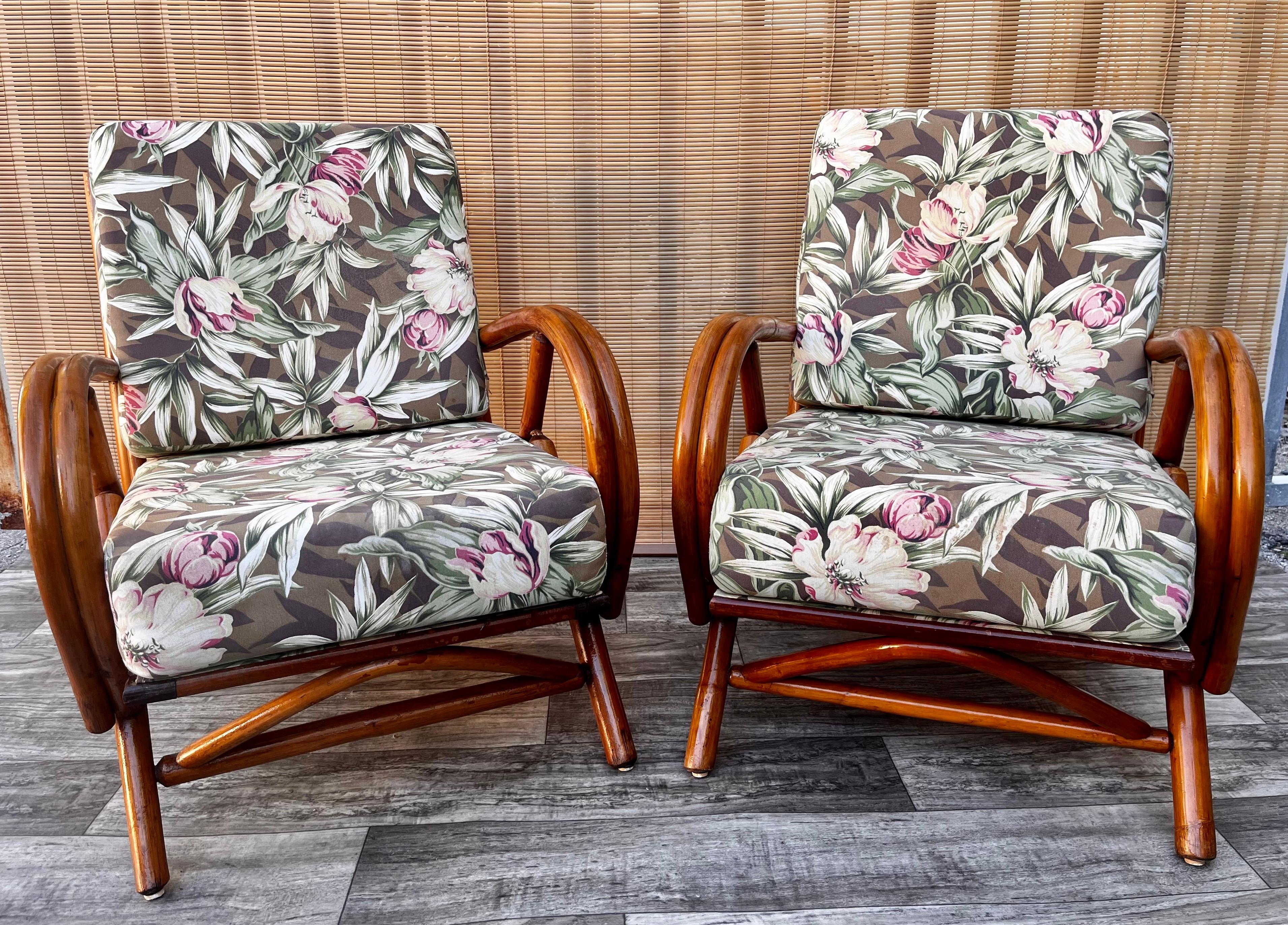 Pair of Vintage Mid-Century Modern Rattan Lounge Chairs, circa 1960s In Good Condition In Miami, FL