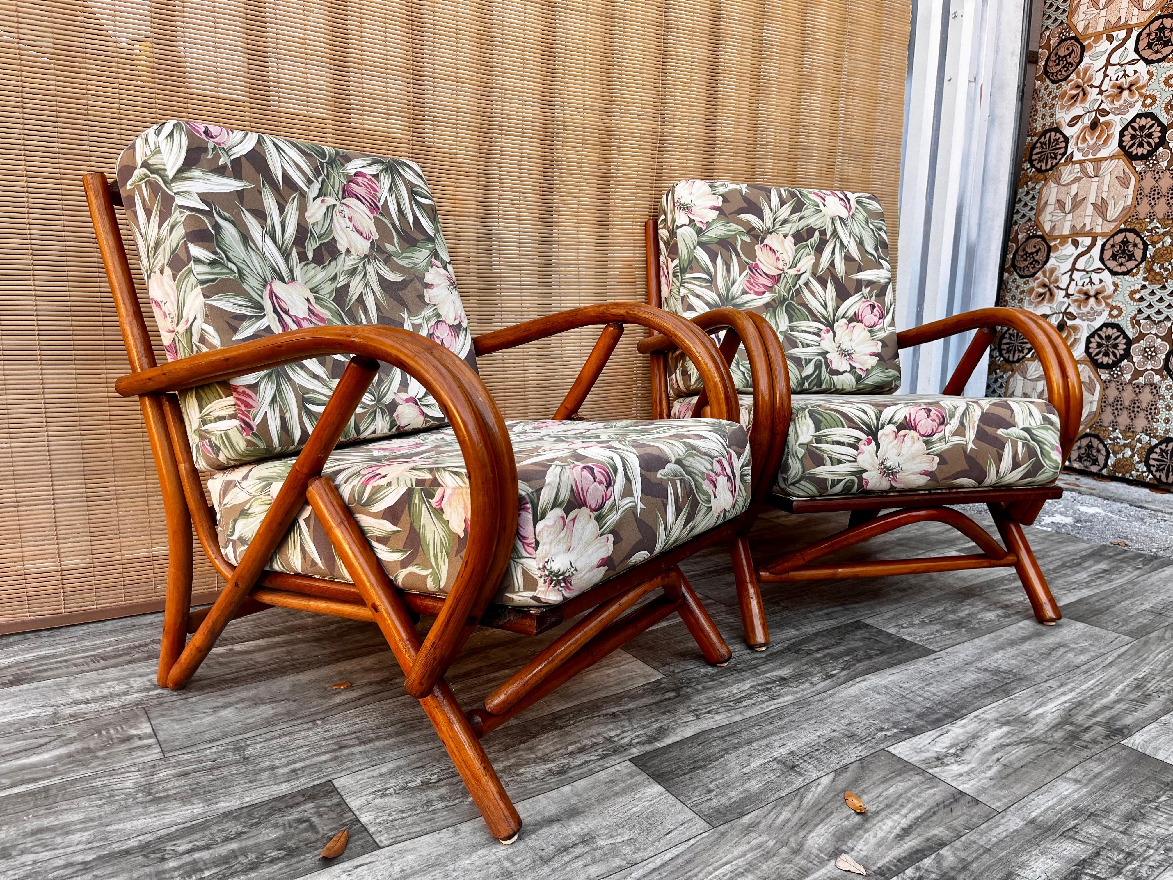 Pair of Vintage Mid-Century Modern Rattan Lounge Chairs, circa 1960s 1