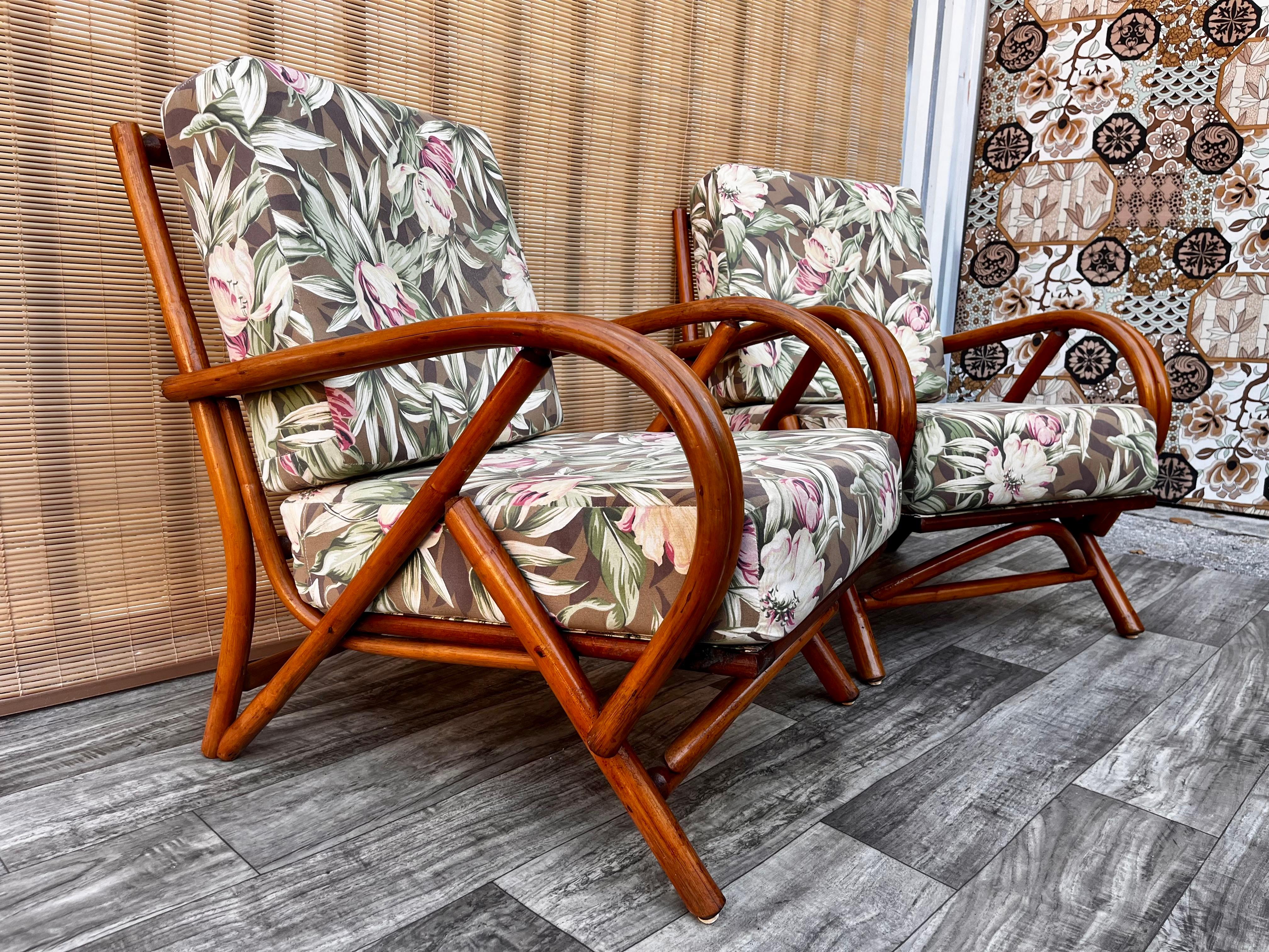 Pair of Vintage Mid-Century Modern Rattan Lounge Chairs, circa 1960s 3