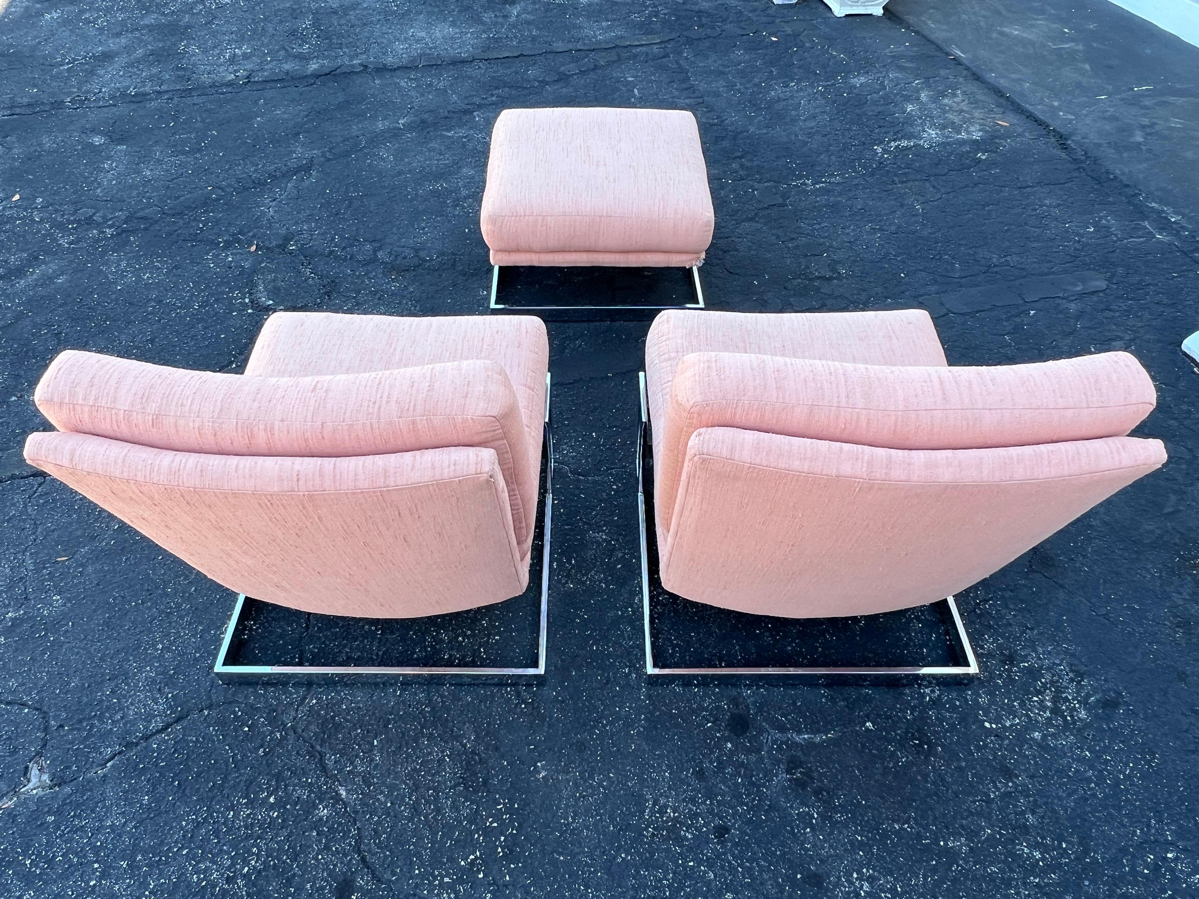 Mid-Century Modern A Pair Of Vintage Milo Baughman Cantilever Slipper Chairs With Ottoman For Sale