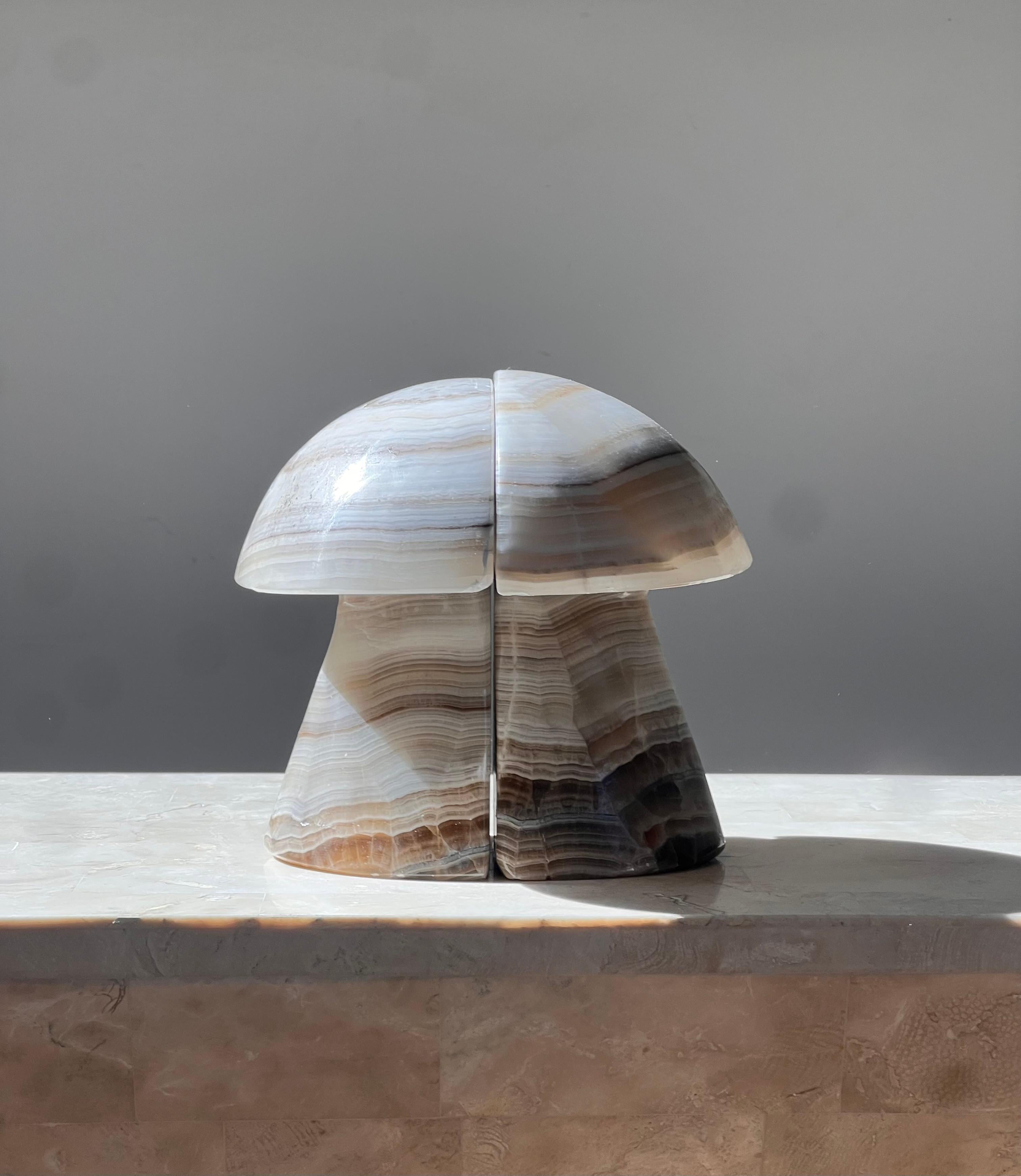 A pair of vintage onyx mushroom bookends, mid 20th century 2