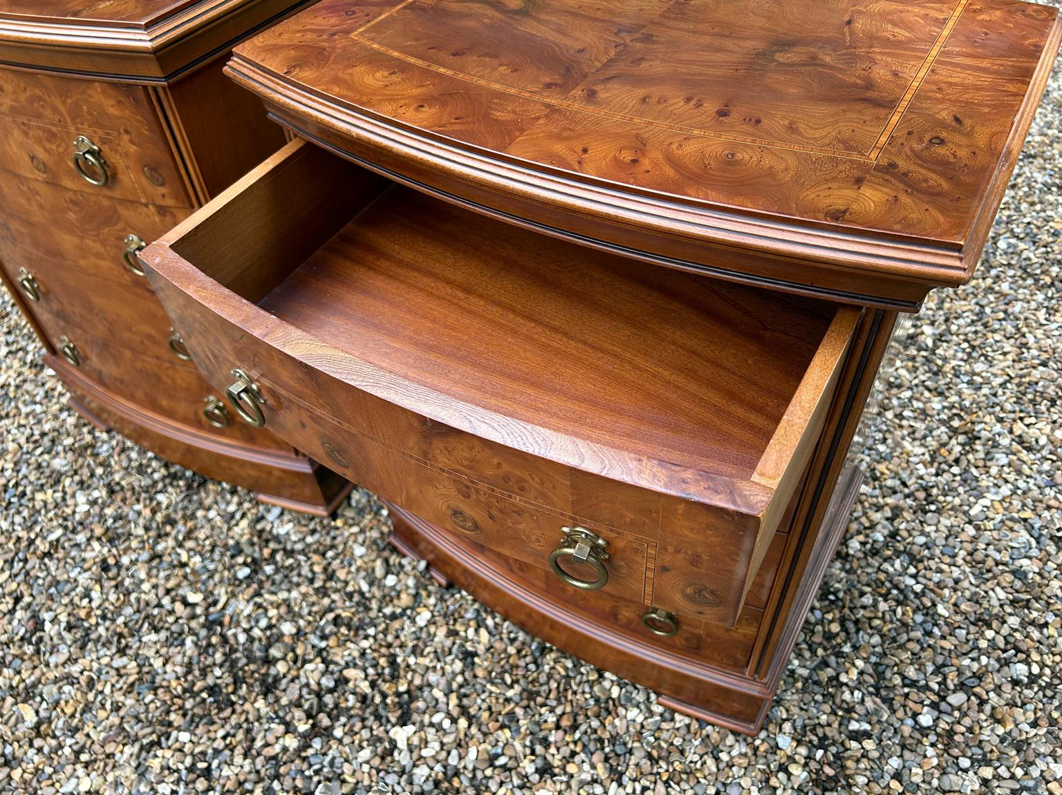 A Pair of Vintage Pollard Oak Bowfront Bedsides 2