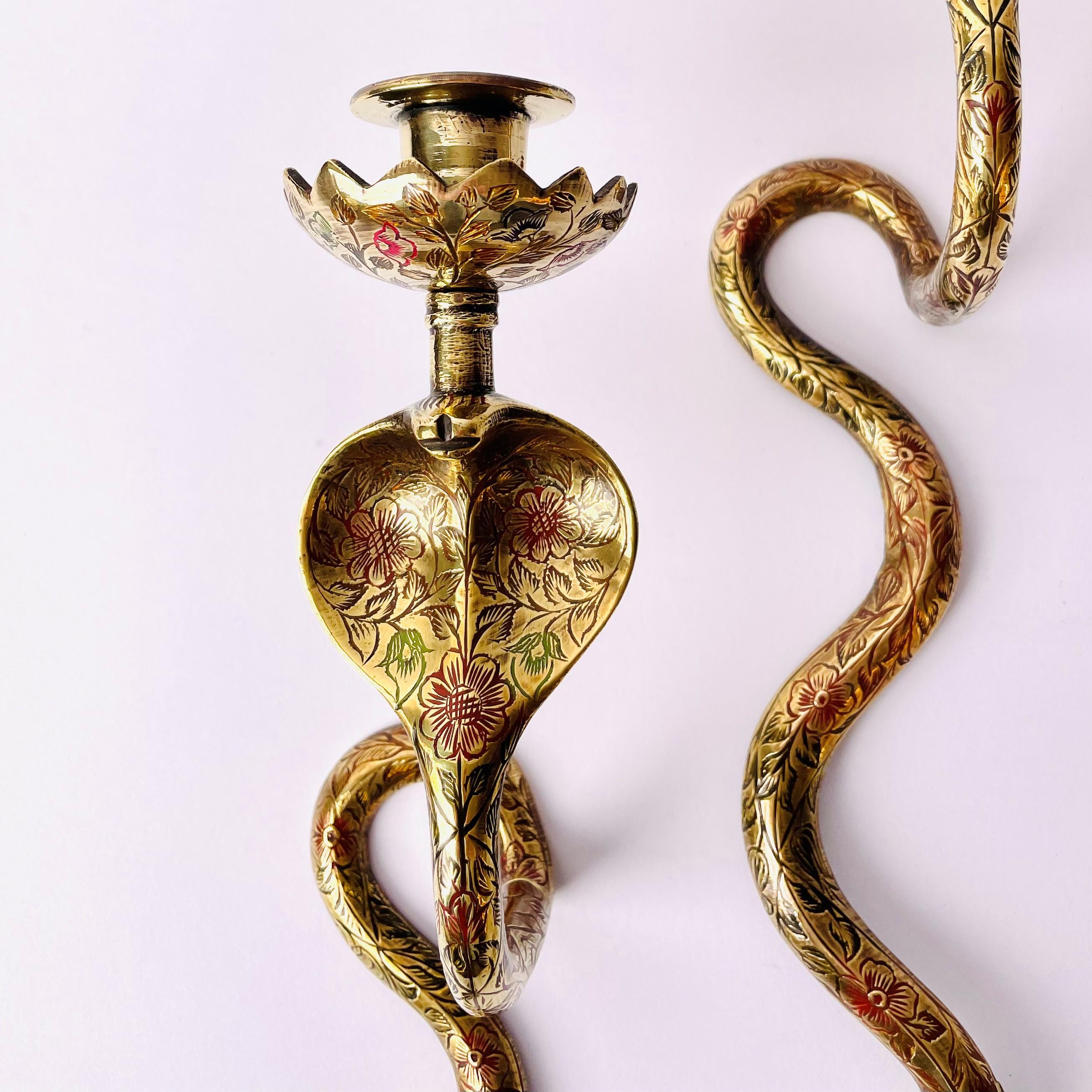 Early 20th Century Pair of Wall Lights  in the Shape of a Cobra, Art Deco, 1920s-1930s