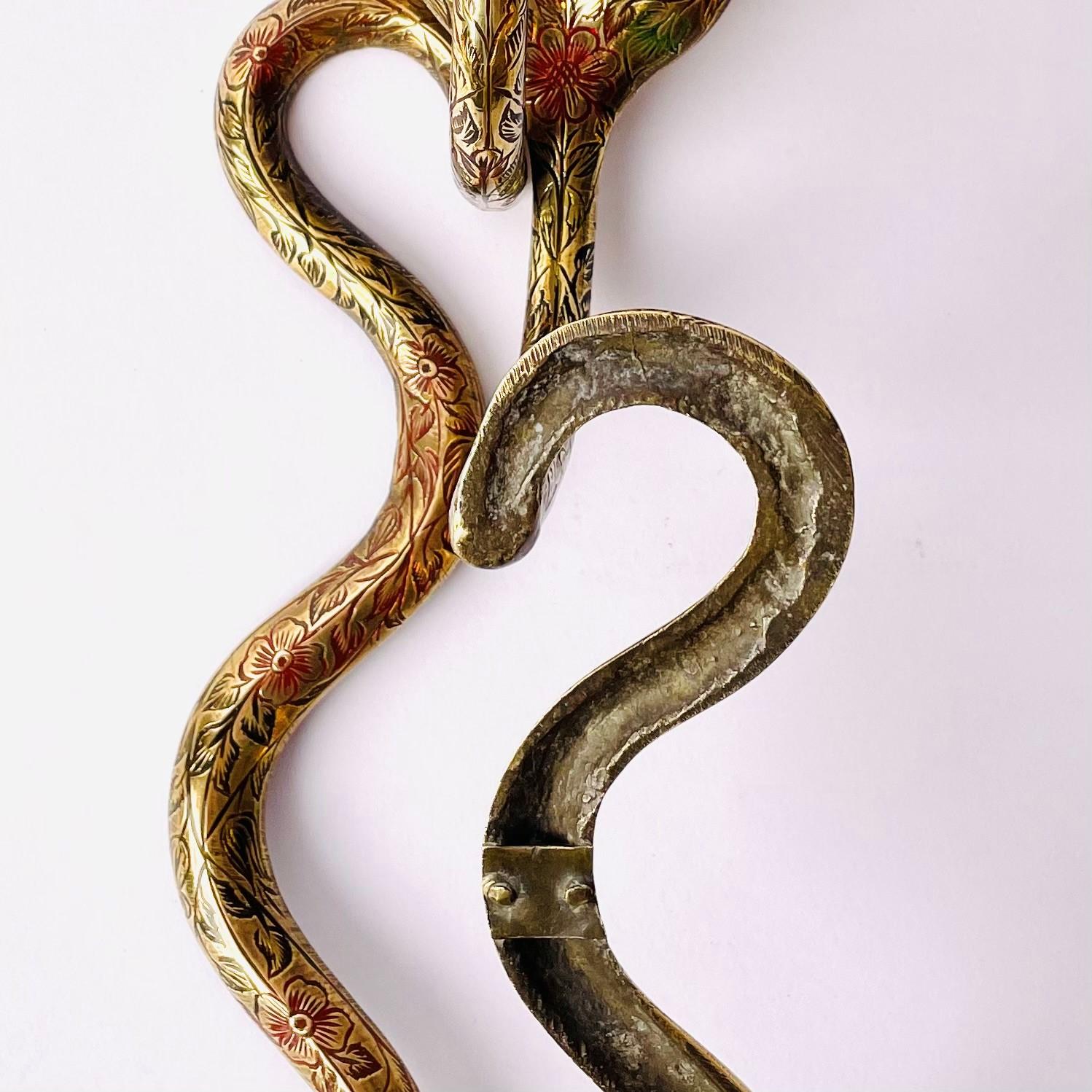 Pair of Wall Lights  in the Shape of a Cobra, Art Deco, 1920s-1930s 1